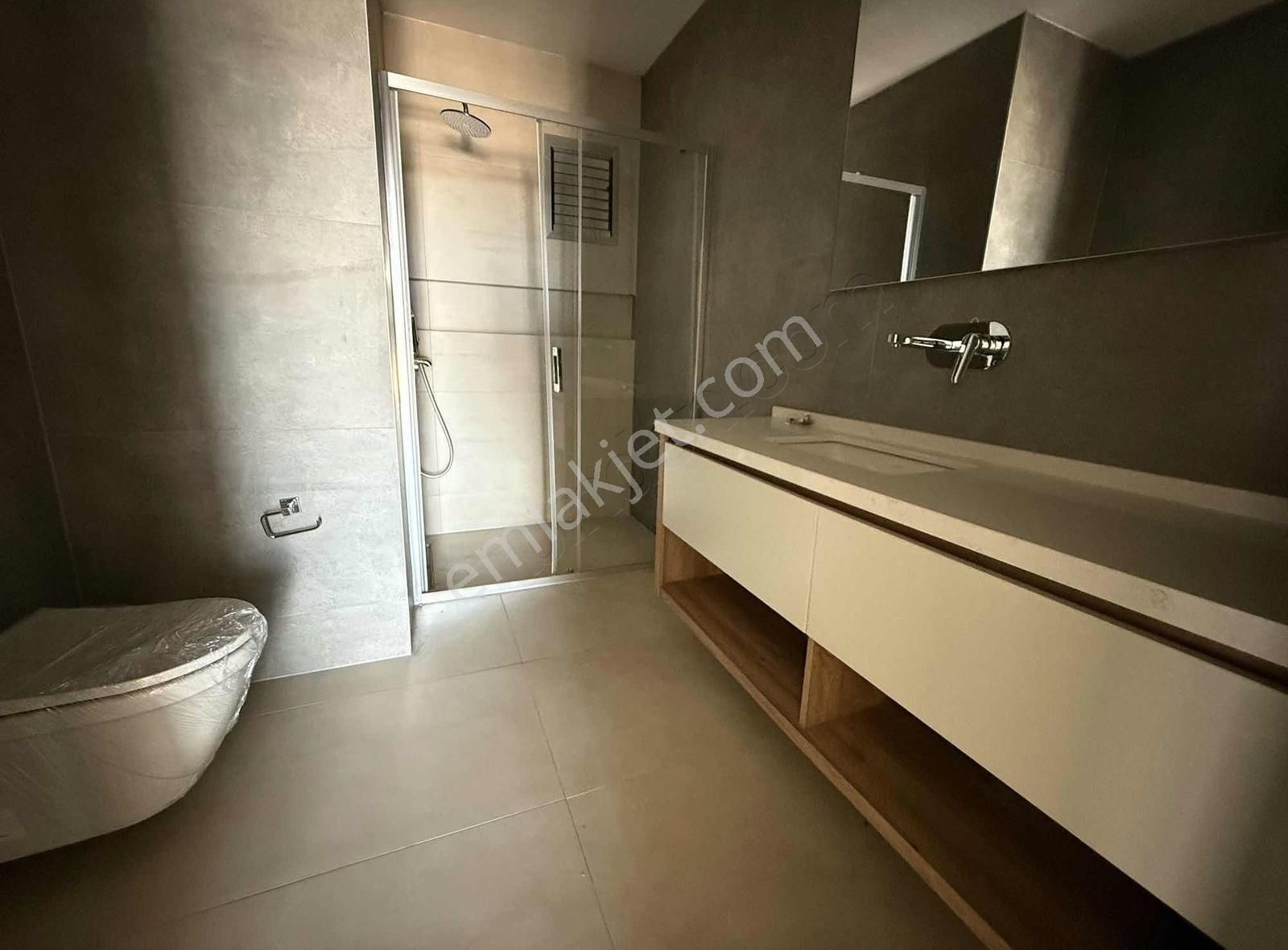 0.99 Dan Başlayan Kredi İmkanı 4+1 Ebeveyn Banyolu Satılık Daire - Görsel 34