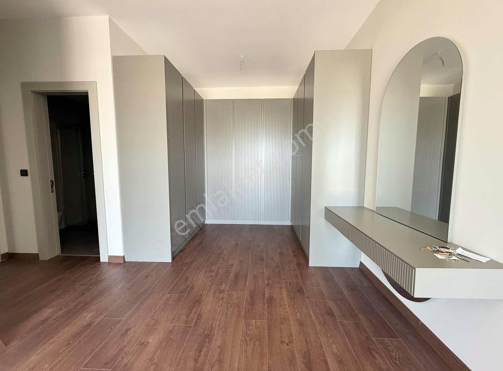 0.99 Dan Başlayan Kredi İmkanı 4+1 Ebeveyn Banyolu Satılık Daire - Görsel 33