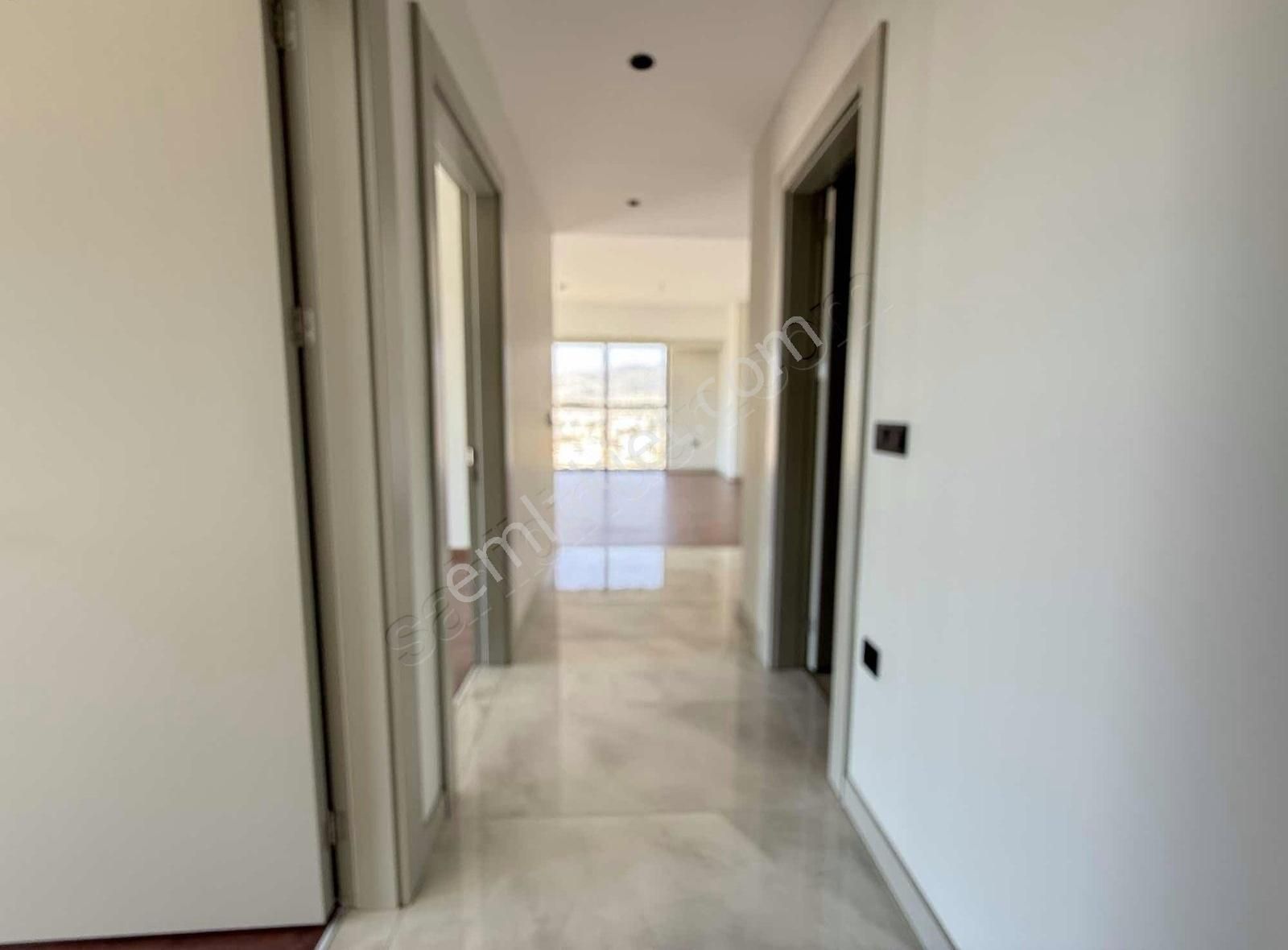 0.99 Dan Başlayan Kredi İmkanı 4+1 Ebeveyn Banyolu Satılık Daire - Görsel 12