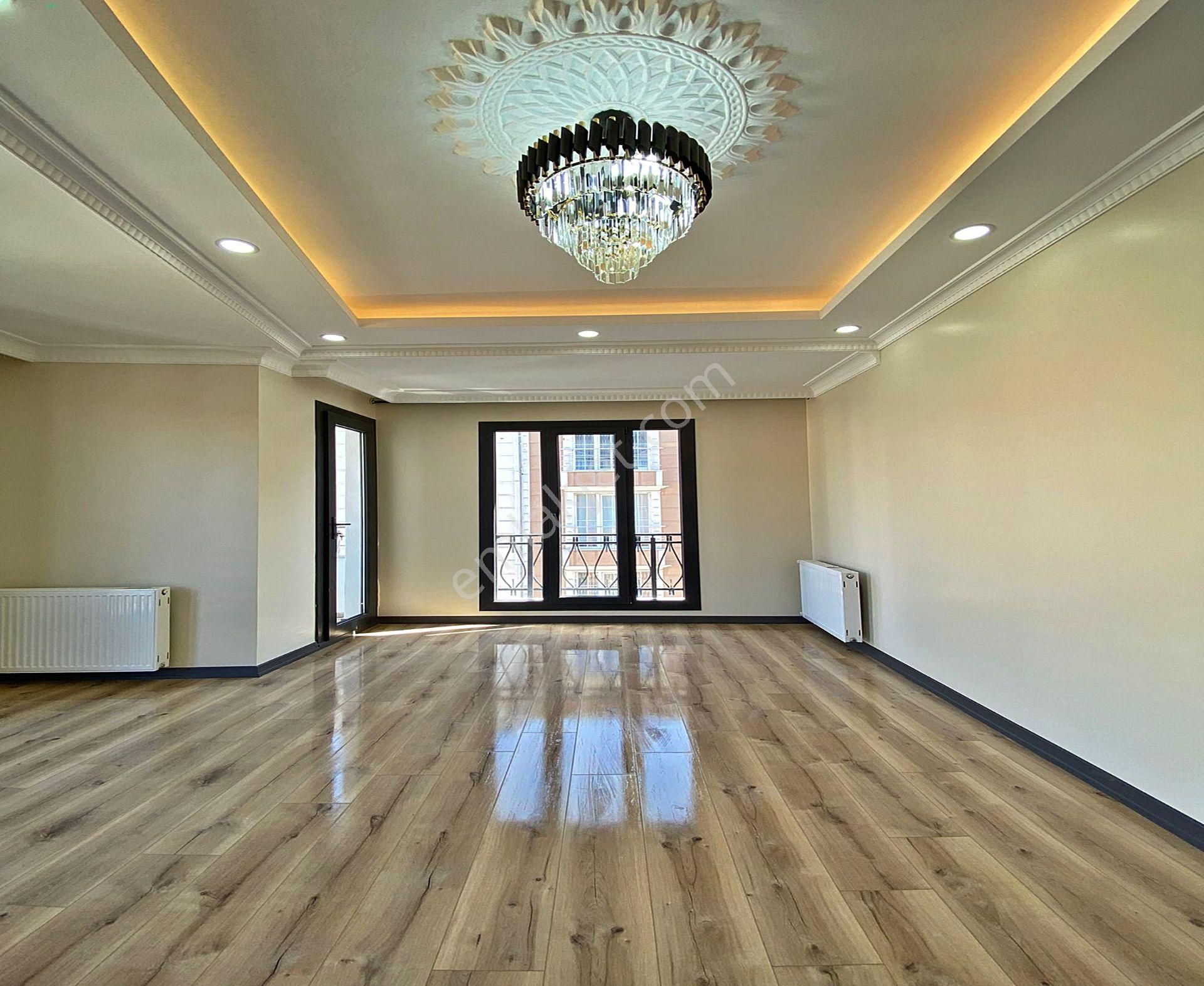 Bahçeşehir Konumunda Özel Tasarımlı Satılık 1+1 Avantajlı Daire - Görsel 11