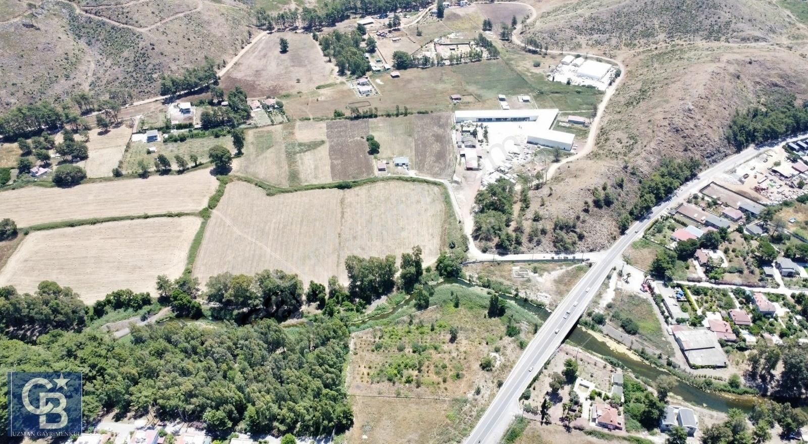 Marmaris Hisarönü Ana Yola Yakın Etrafı Çevreli Düz Arazi - Görsel 2