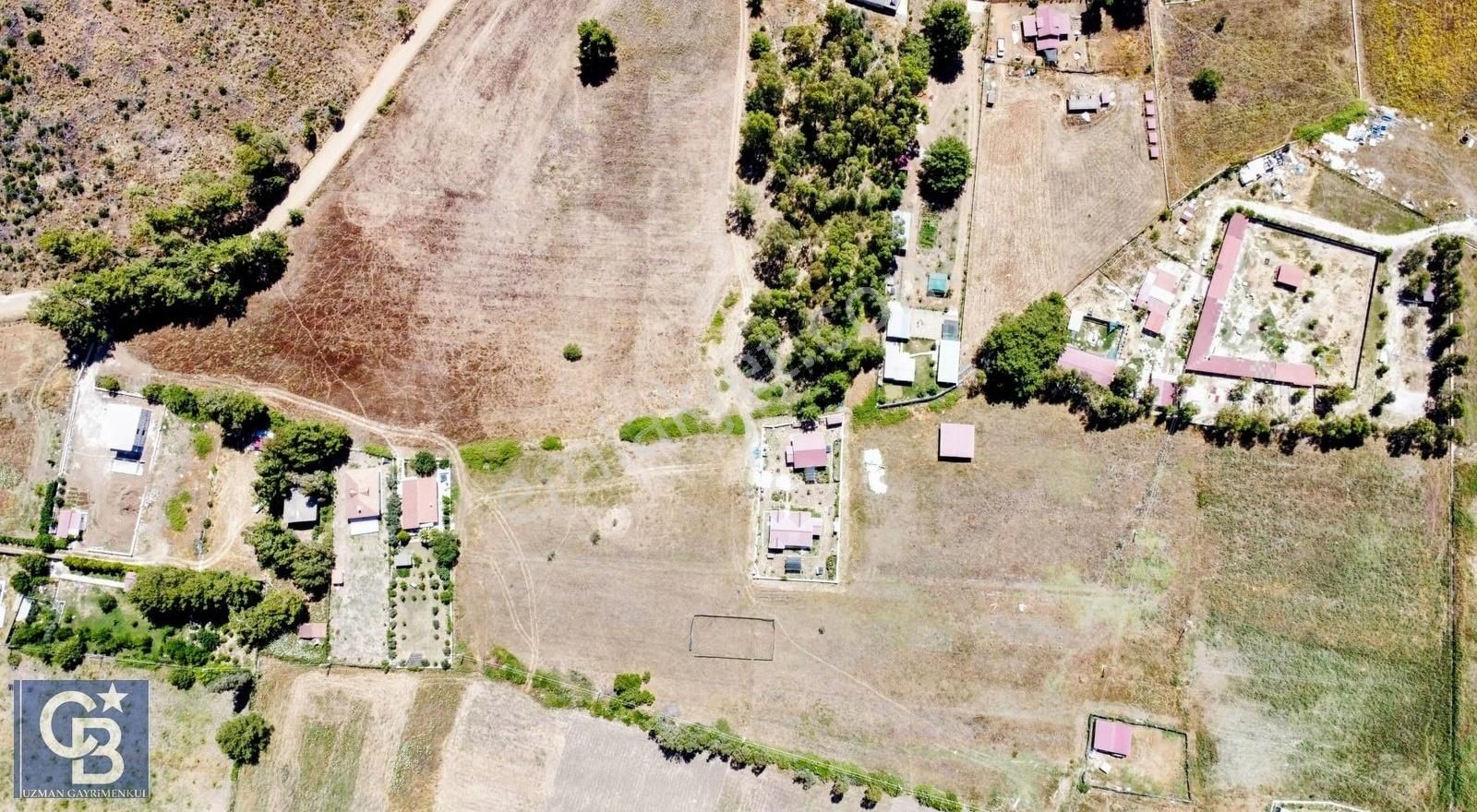 Marmaris Hisarönü Ana Yola Yakın Etrafı Çevreli Düz Arazi - Görsel 13