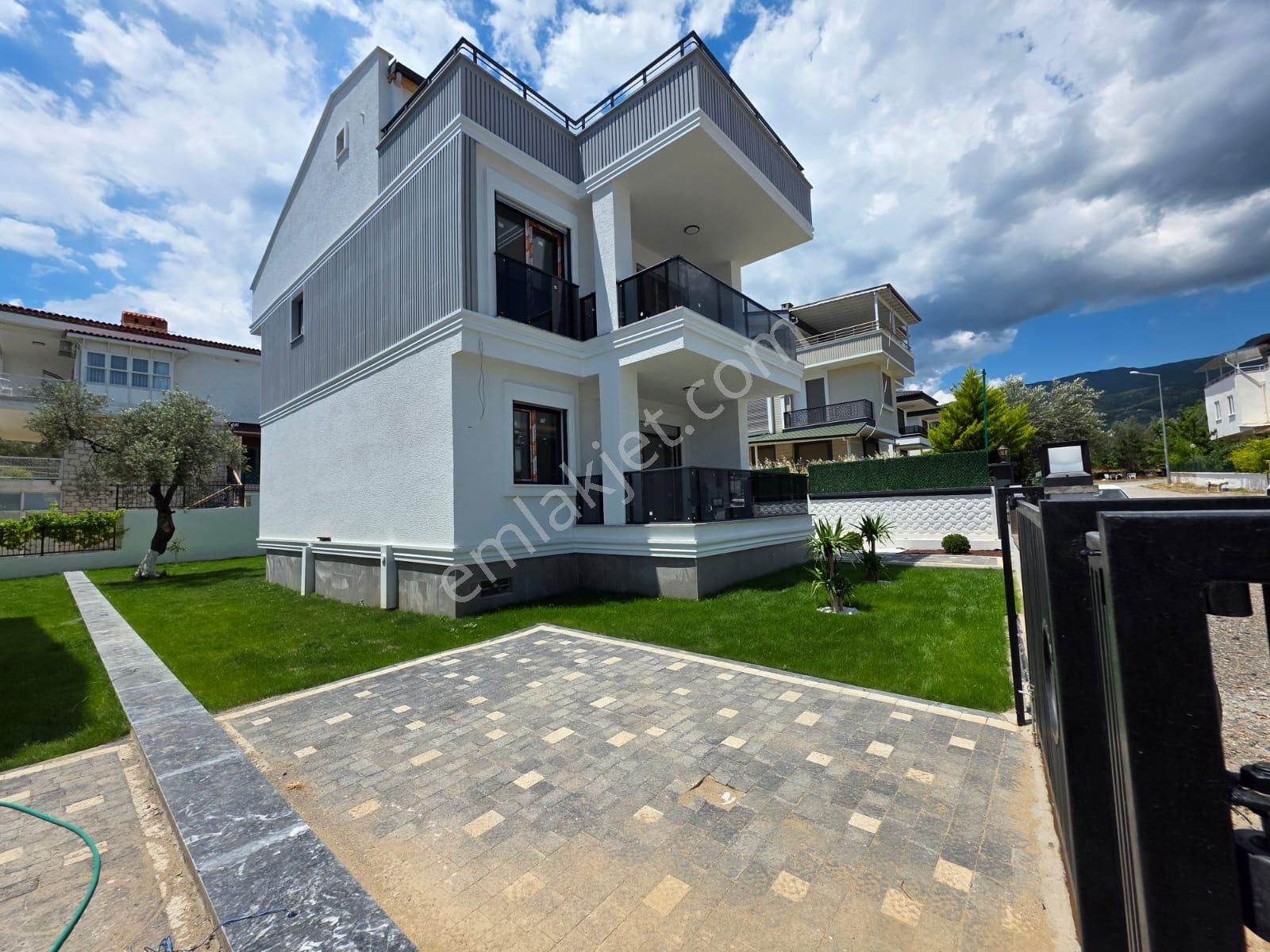 Irmaksudan Avcılar Da Deniz Ve Doğa Manzaralı 5+1 Villa - Görsel 2