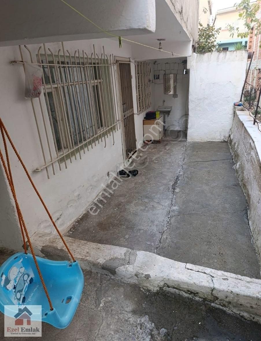 Ezel Emlaktan İzmirde Konut Alanina Girmiş Arsa