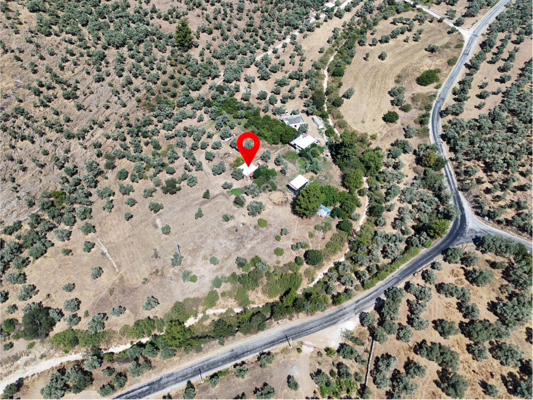 Milas Kandak Mahallesinde Doğa İle İç İçe Müstakil Bir Ev - Görsel 22