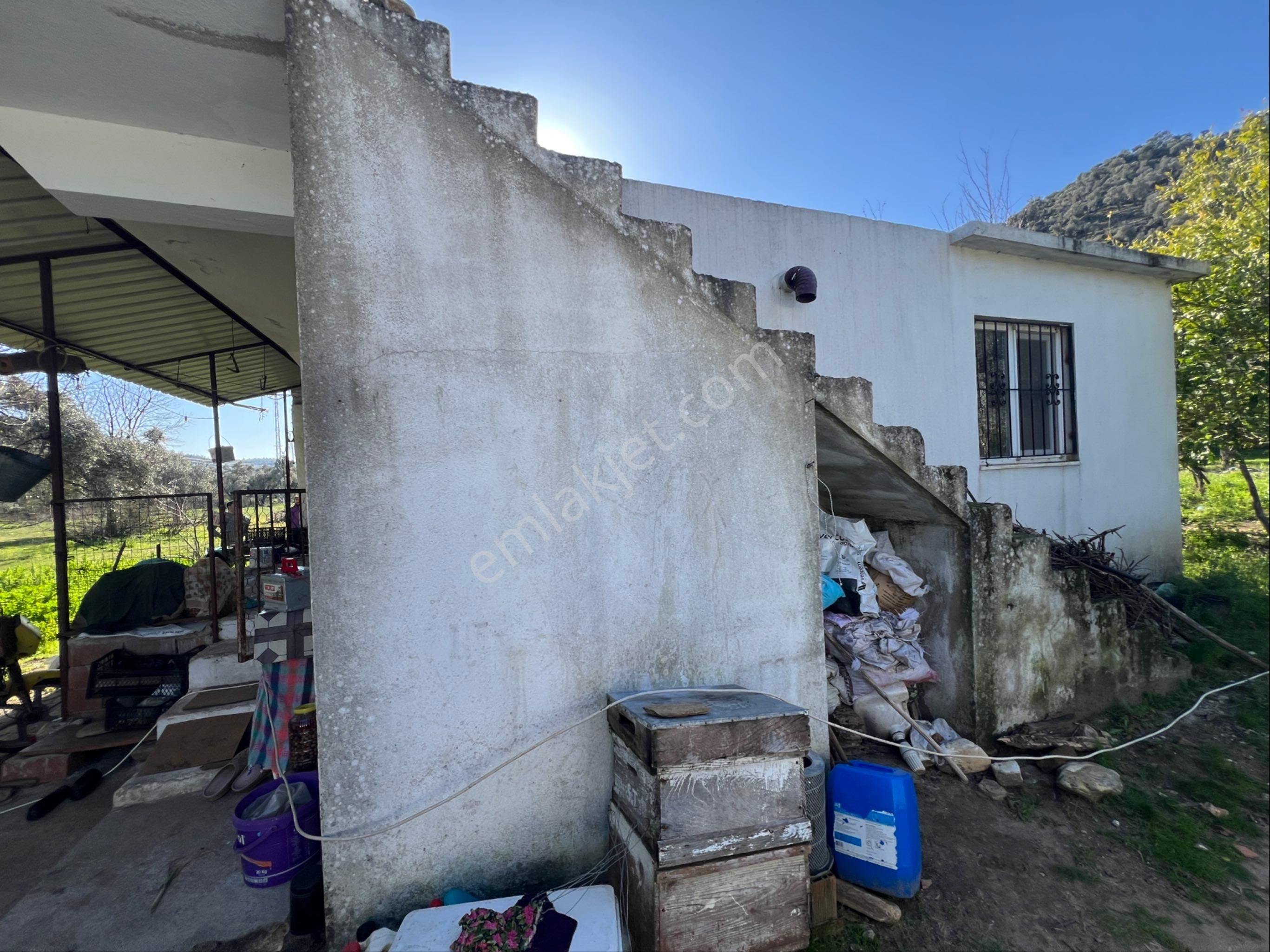 Milas Kandak Mahallesinde Doğa İle İç İçe Müstakil Bir Ev - Görsel 15