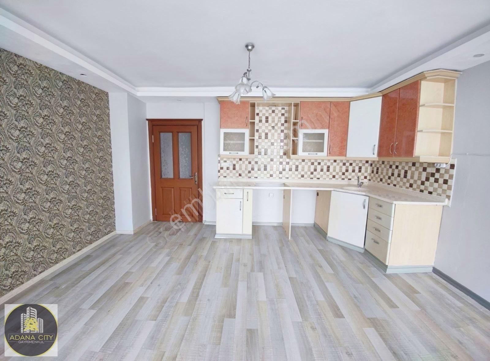 Duygu Cafe Cvr Barajyolu 2 Parsel 3+1+a.mtfk Temiz Cazip Daire