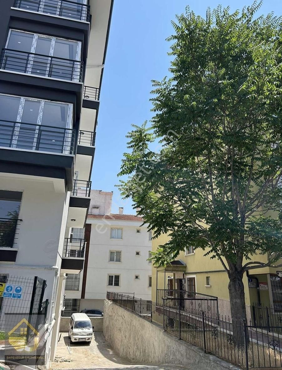 Karapürçek Bulvar Yakını 3+1 Lux Yapılı Satılık Daire