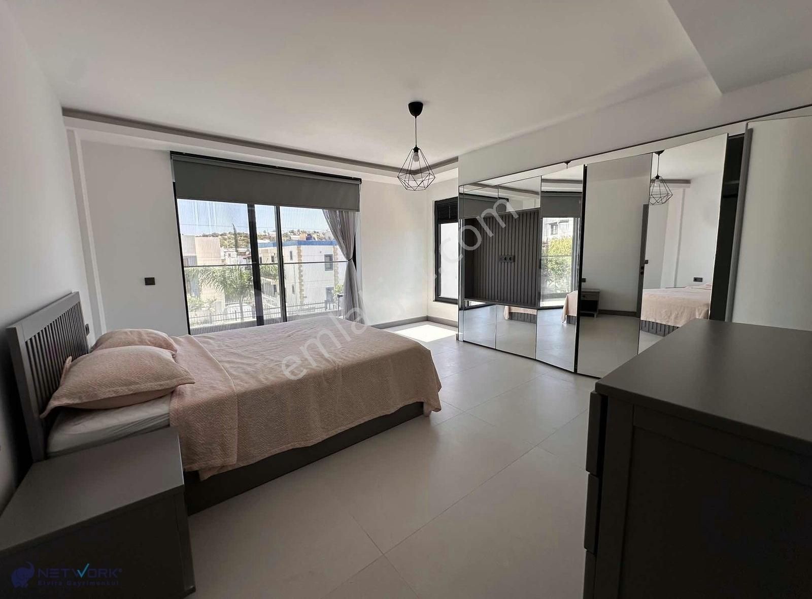 Bitezte Hayalini Kurduğunuz Hayat Bu Kapının Ardında... - Görsel 24