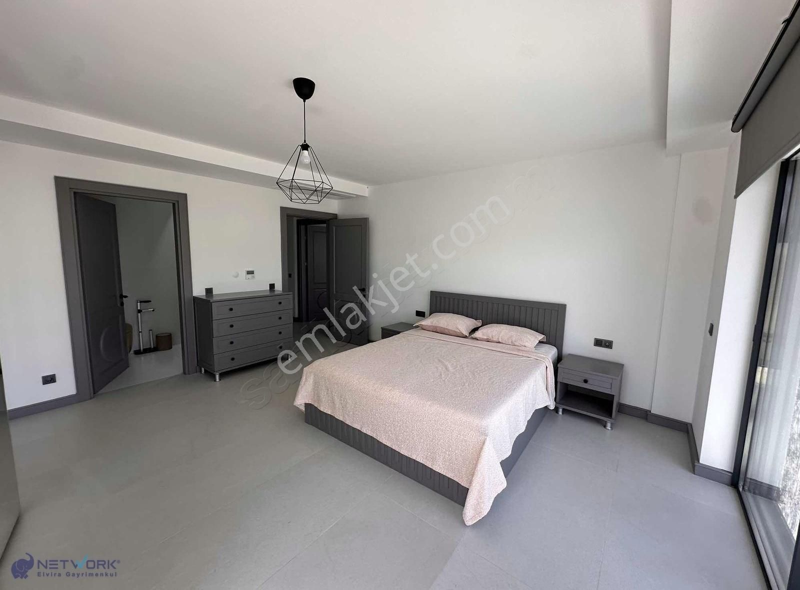 Bitezte Hayalini Kurduğunuz Hayat Bu Kapının Ardında... - Görsel 5