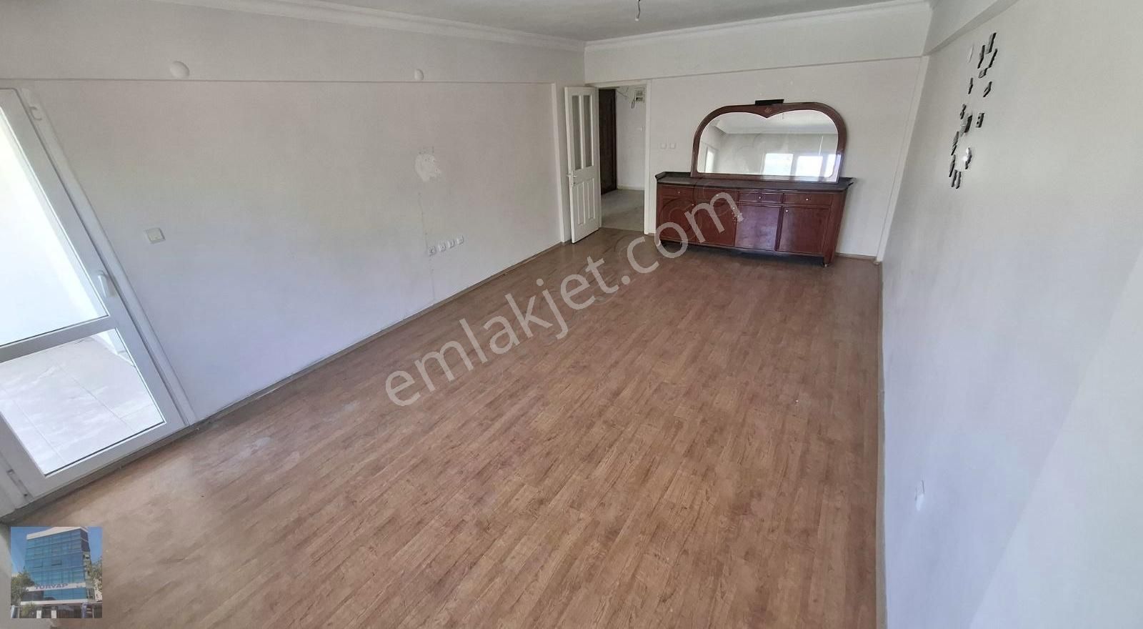 Karşıyaka İmbatlı'da Satılık 3+1 Daire - Görsel 23