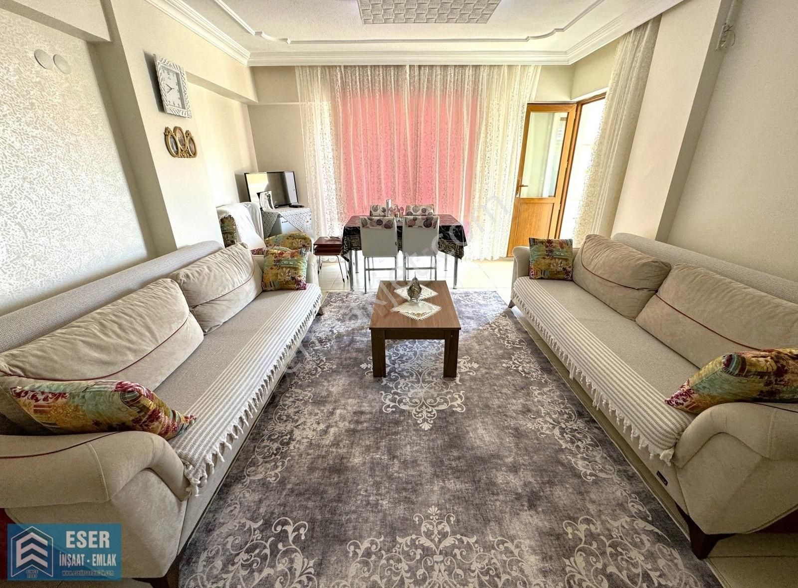 Didim Şehir Merkezinde Ön Cephe Geniş Balkonlu 2+1 Eşyalı Daire - Görsel 22