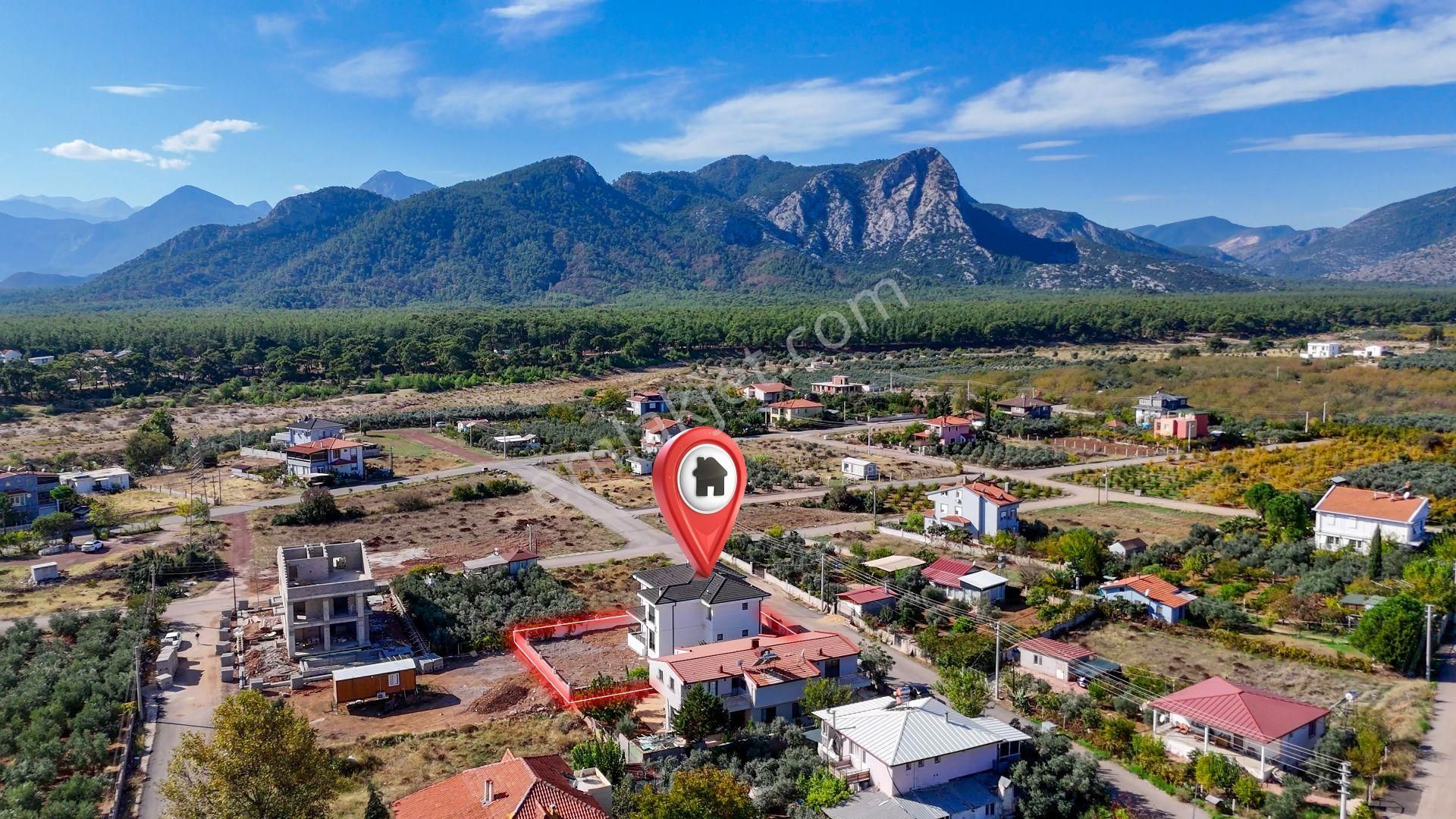 Antalya Döşemealtı'nda 668 M2 Arsa İçinde Satılık 4+1 Müstakil Villa