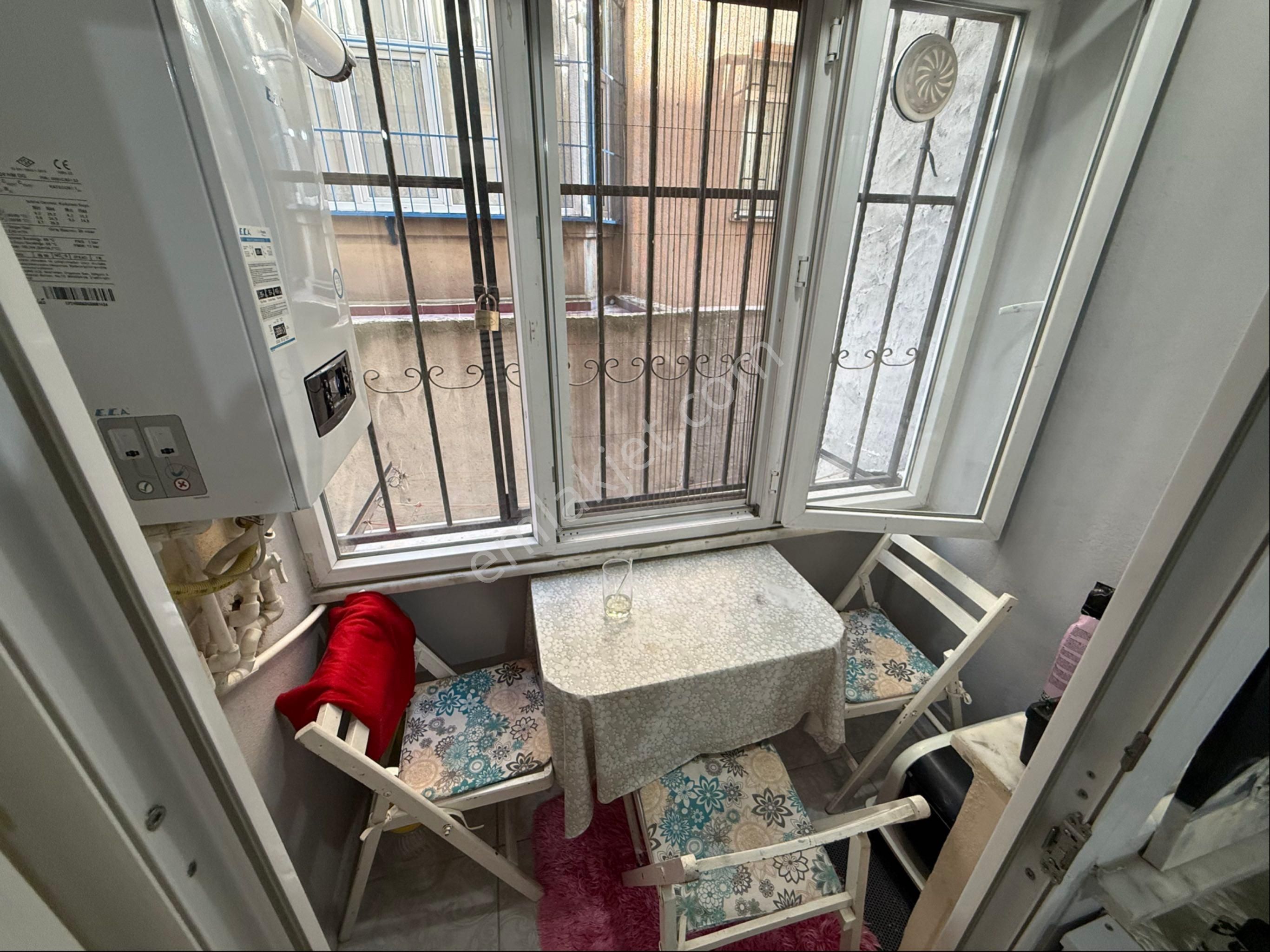 Reşadiye Emlaktan Yeni Daire Yüksek Giriş Kat 2+1 Amerikan Mutfak Krediye Uygun - Görsel 8