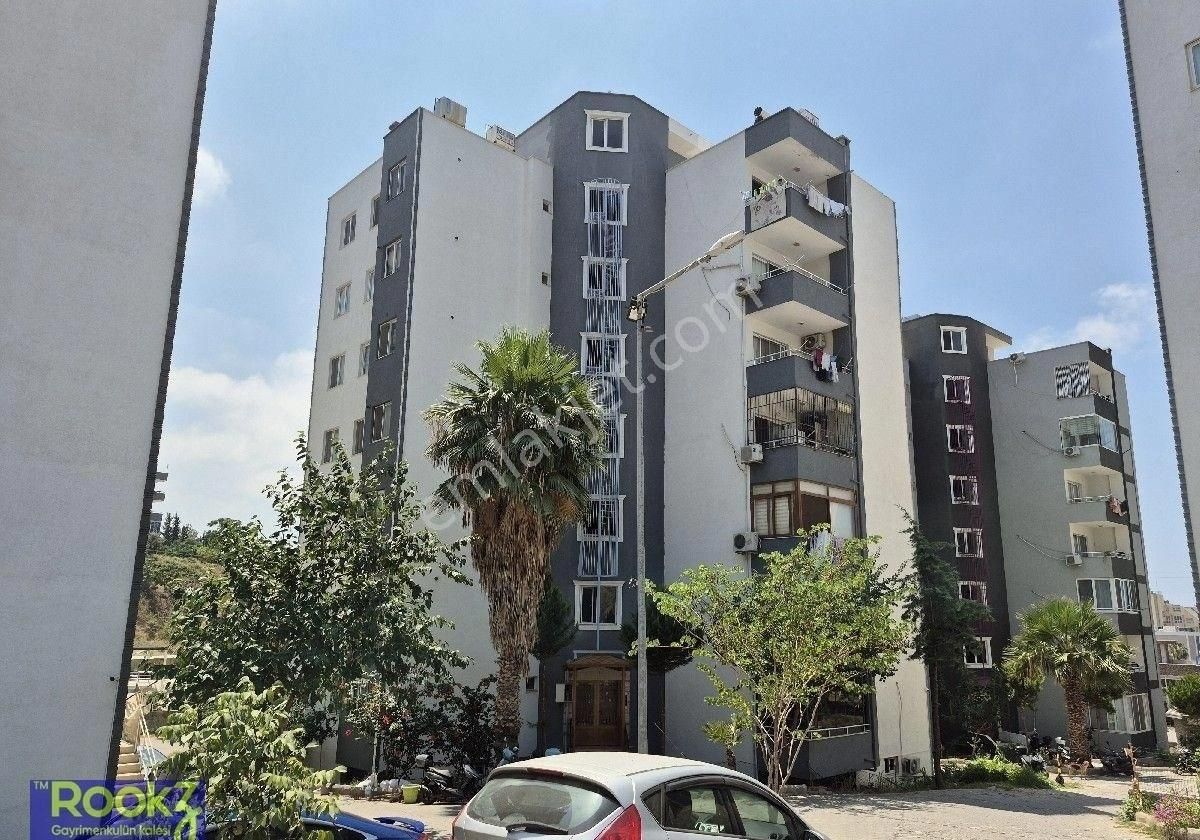 Gelişim Sitesinde Satılık 2+1 Daire