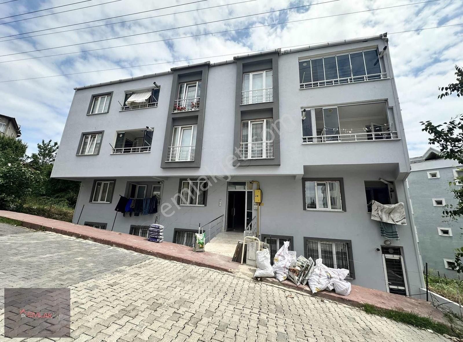 Emlakkent'ten Satılık Fırsat 1+1 Daire
