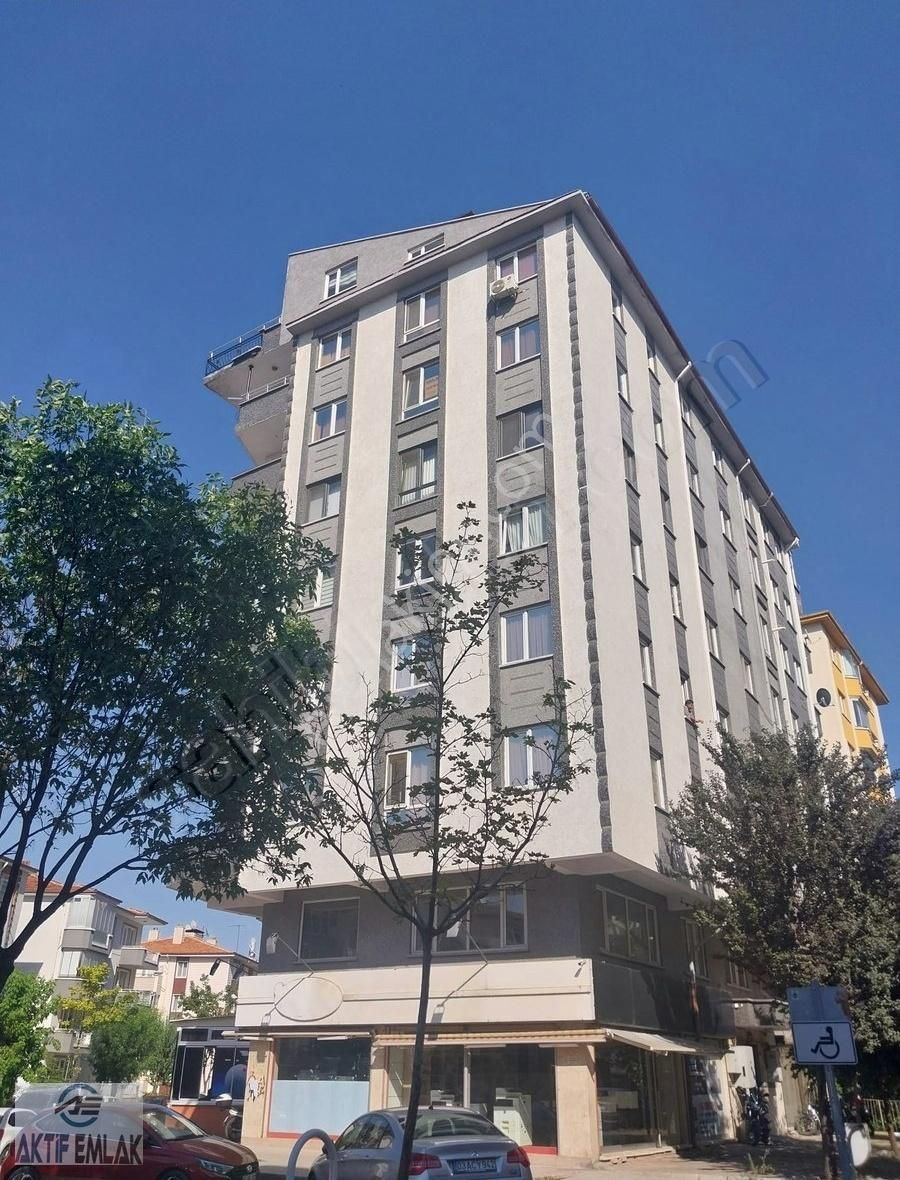 Aktif Emlak'tan Cumhuriyet Mah Kiralık Eşyalı Daire 3+1