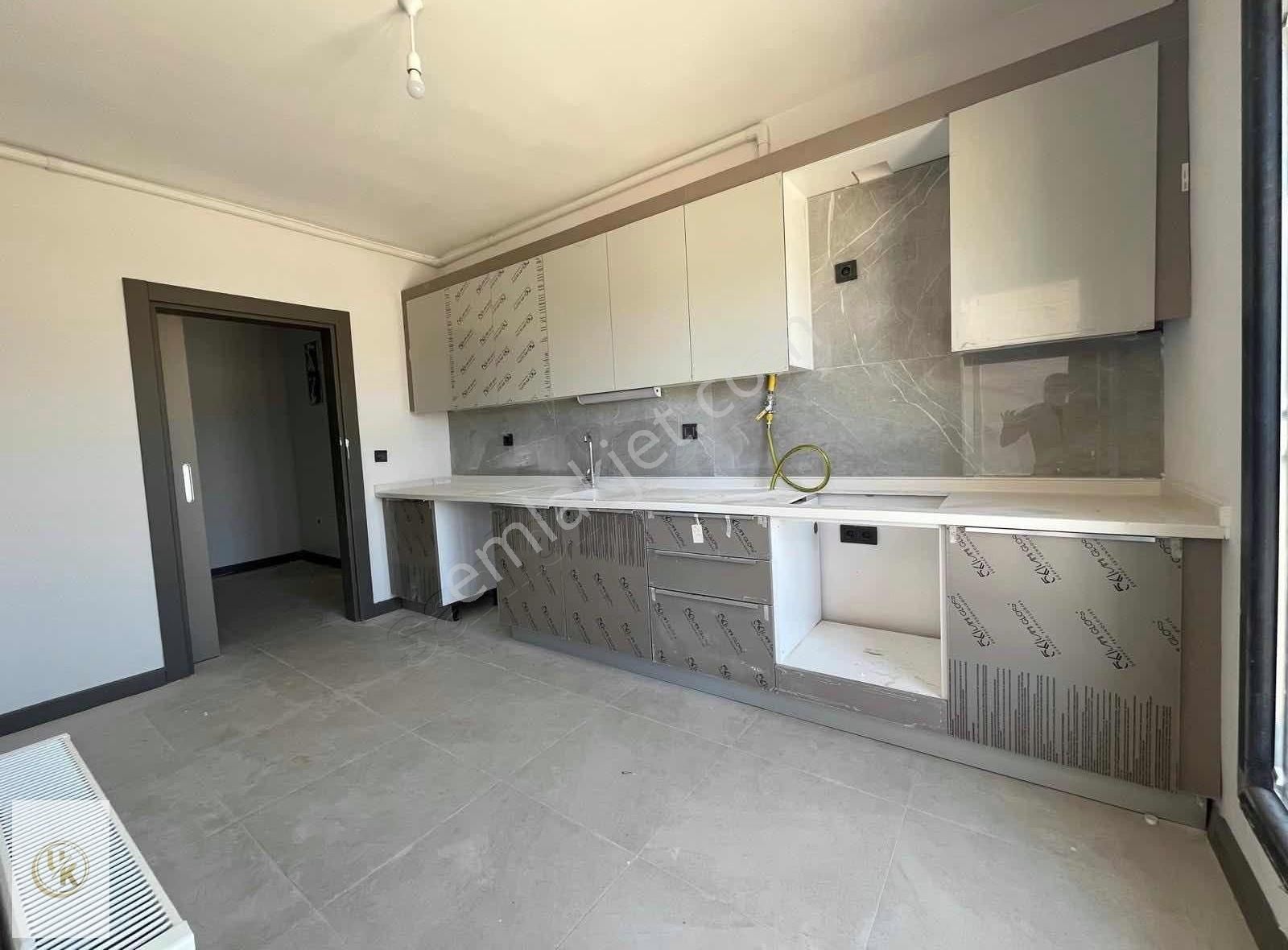 Şambayadı 2. Etap Toki'de Sıfır 3+1 K.mutfak D.gazlı 3.kat Daire
