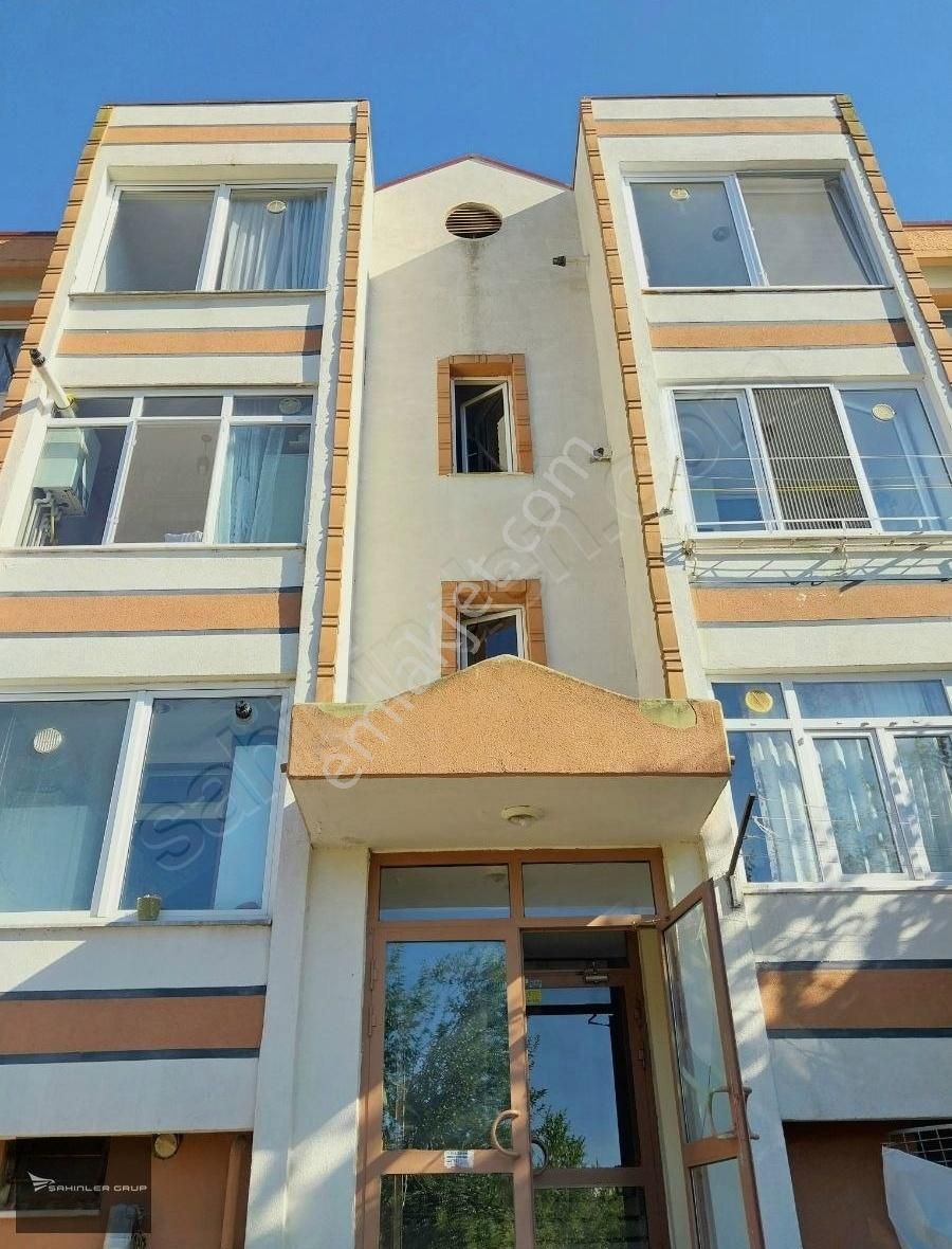 Camilide Doğası Ve Manzarasıyla Büyüleyen 2+1 Dairemiz
