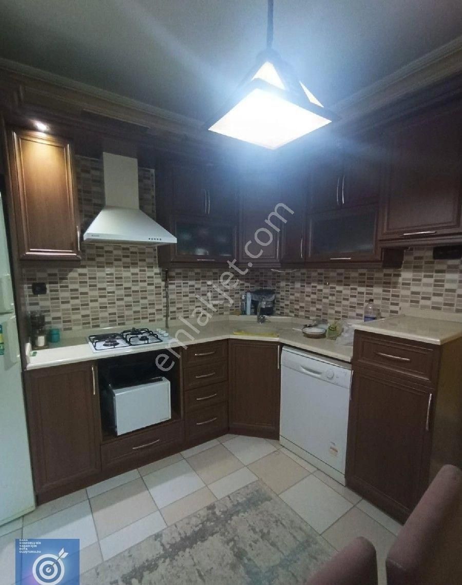 Sezgin Aslan'dan Reşadiye Mahallesinde Eşyalı Kiralık Daire