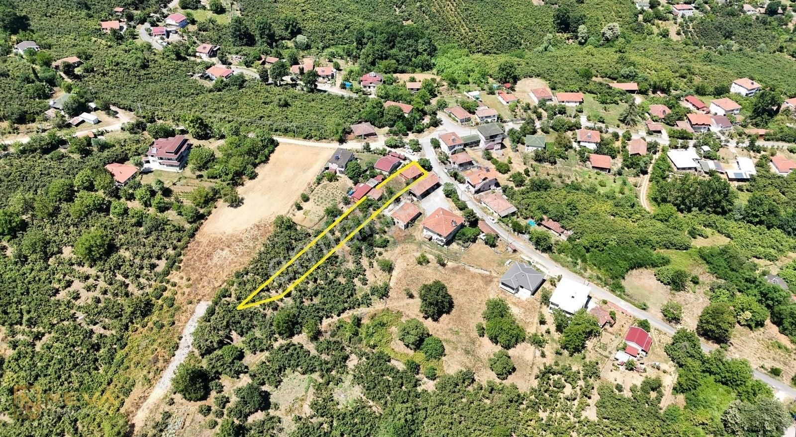 Ferizli Gölkent Mah. Satılık 939 M2 Arsa Ve Müstakil Ev - Görsel 4