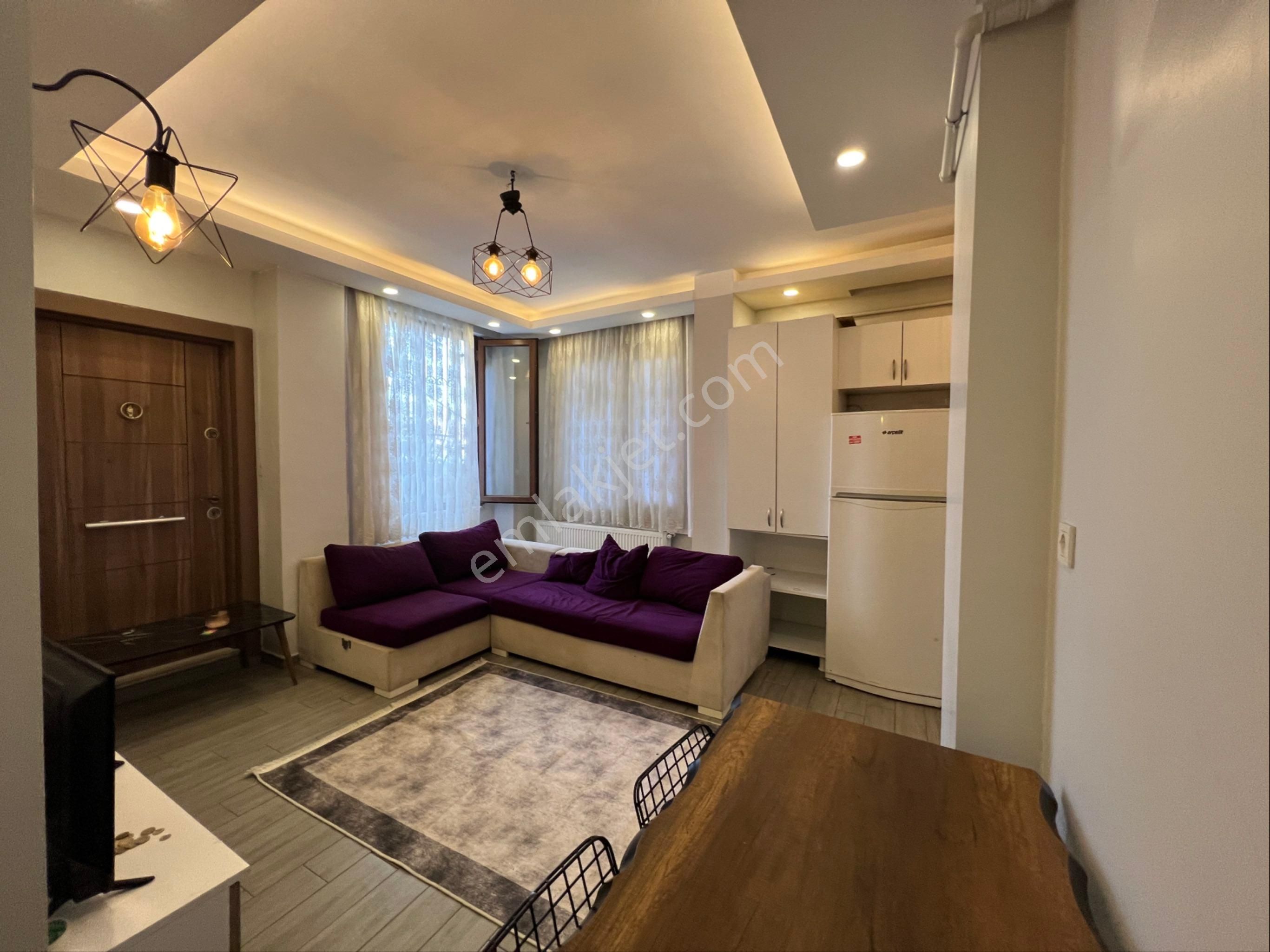 Kağıthane Metro'ya 3dk Yürüme Mesafesinde 1+1 Lux Eşyalı Daire
