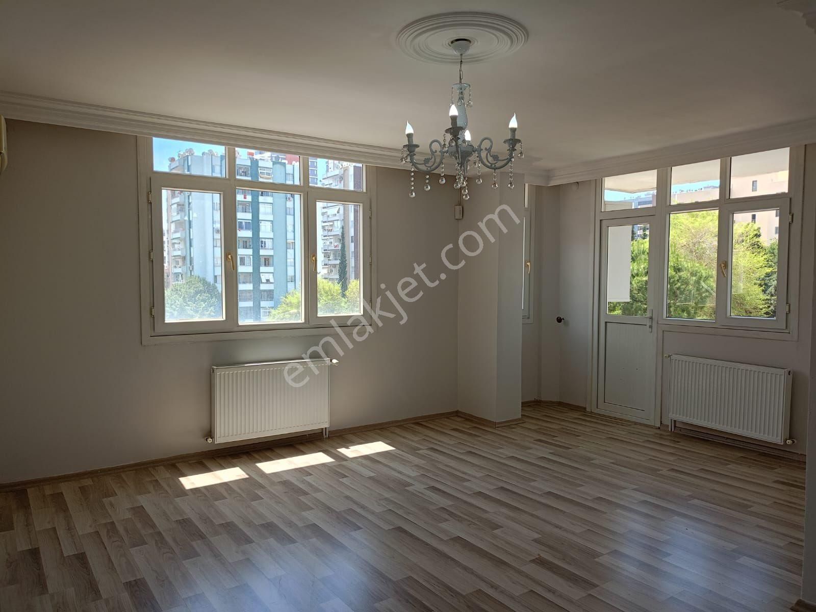 Adana Çukurova Mahfesığmaz Mahallesi Hasarsız 3+1 Satılık Daire