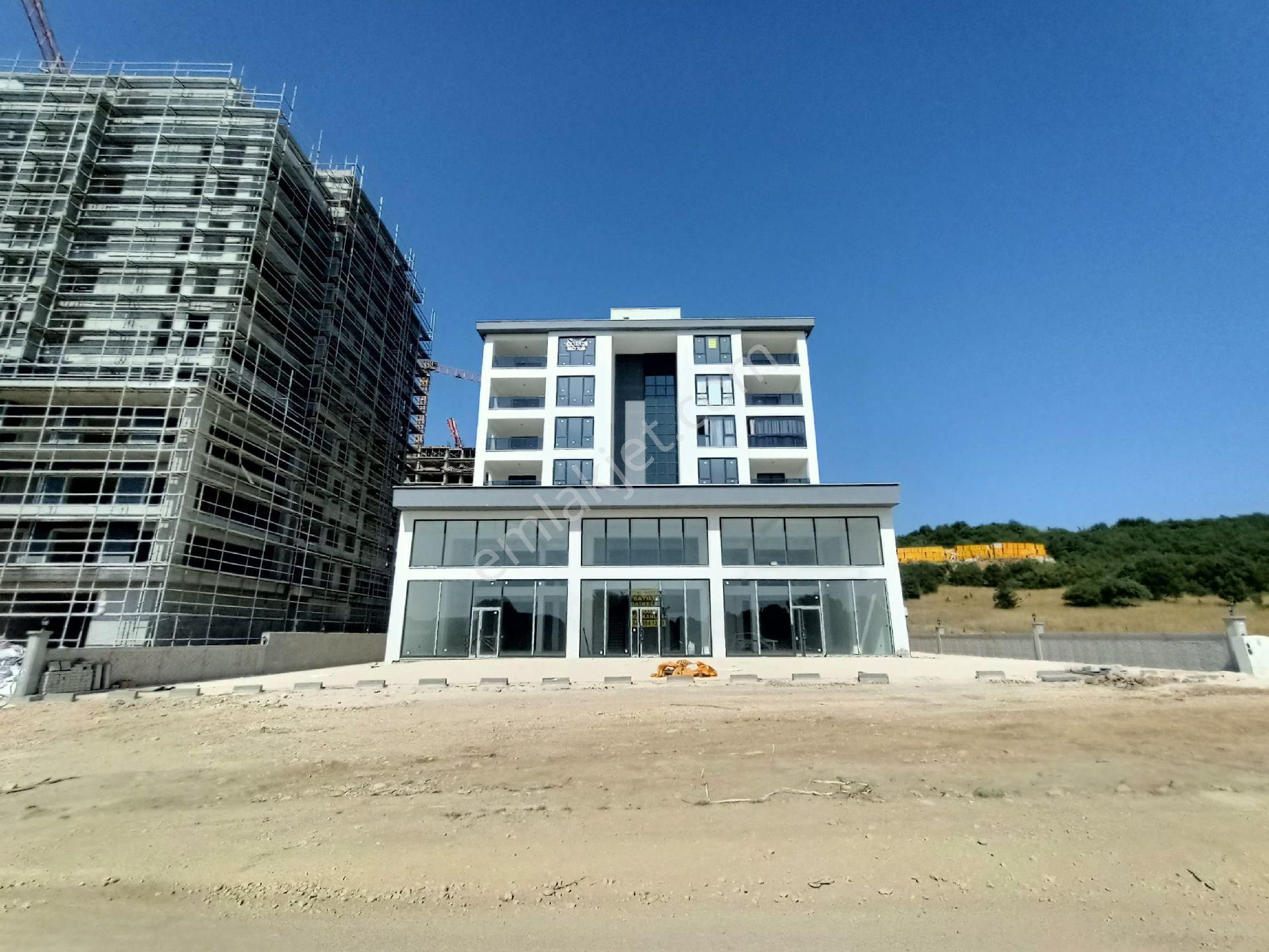 Balkan Kızılcıklı Da 199 M2 Brüt Daireler & 10 Daireli Butik Tek Blok & Geniş Sosyal Donatı