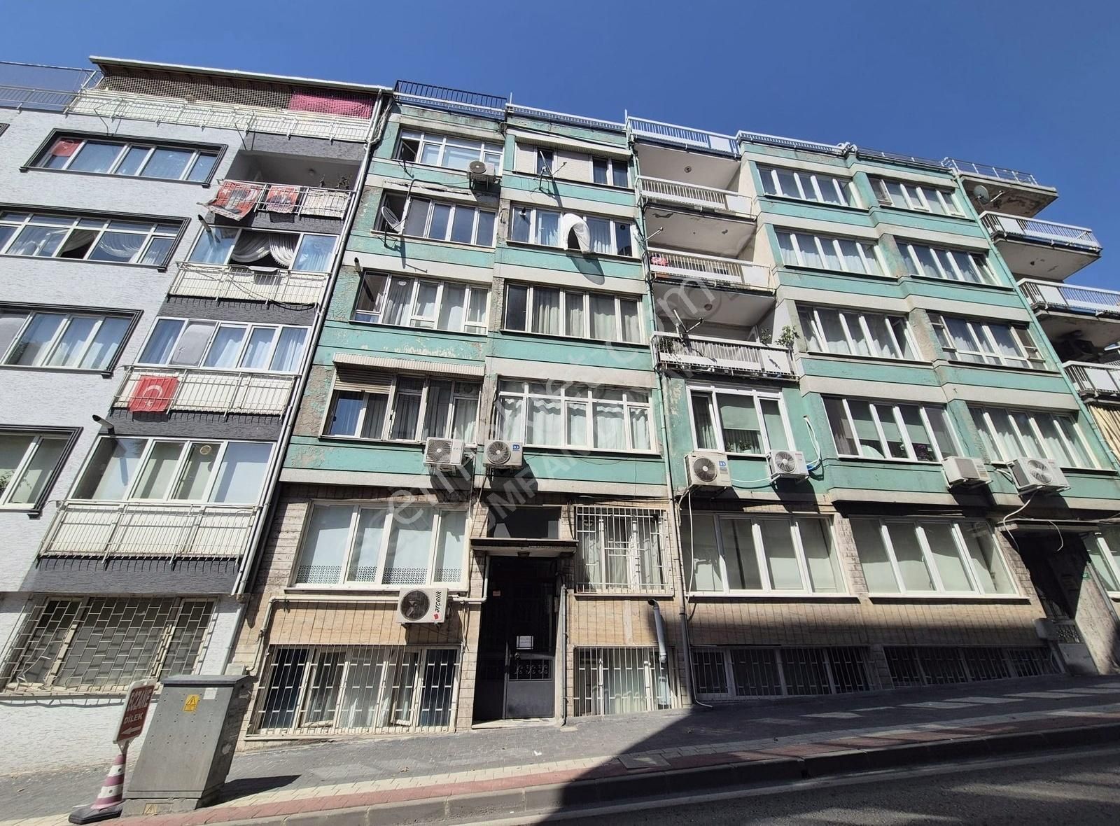 Bursa Yıldırım Namazgah Cadde Üzeri Satılık 3+1 Daire