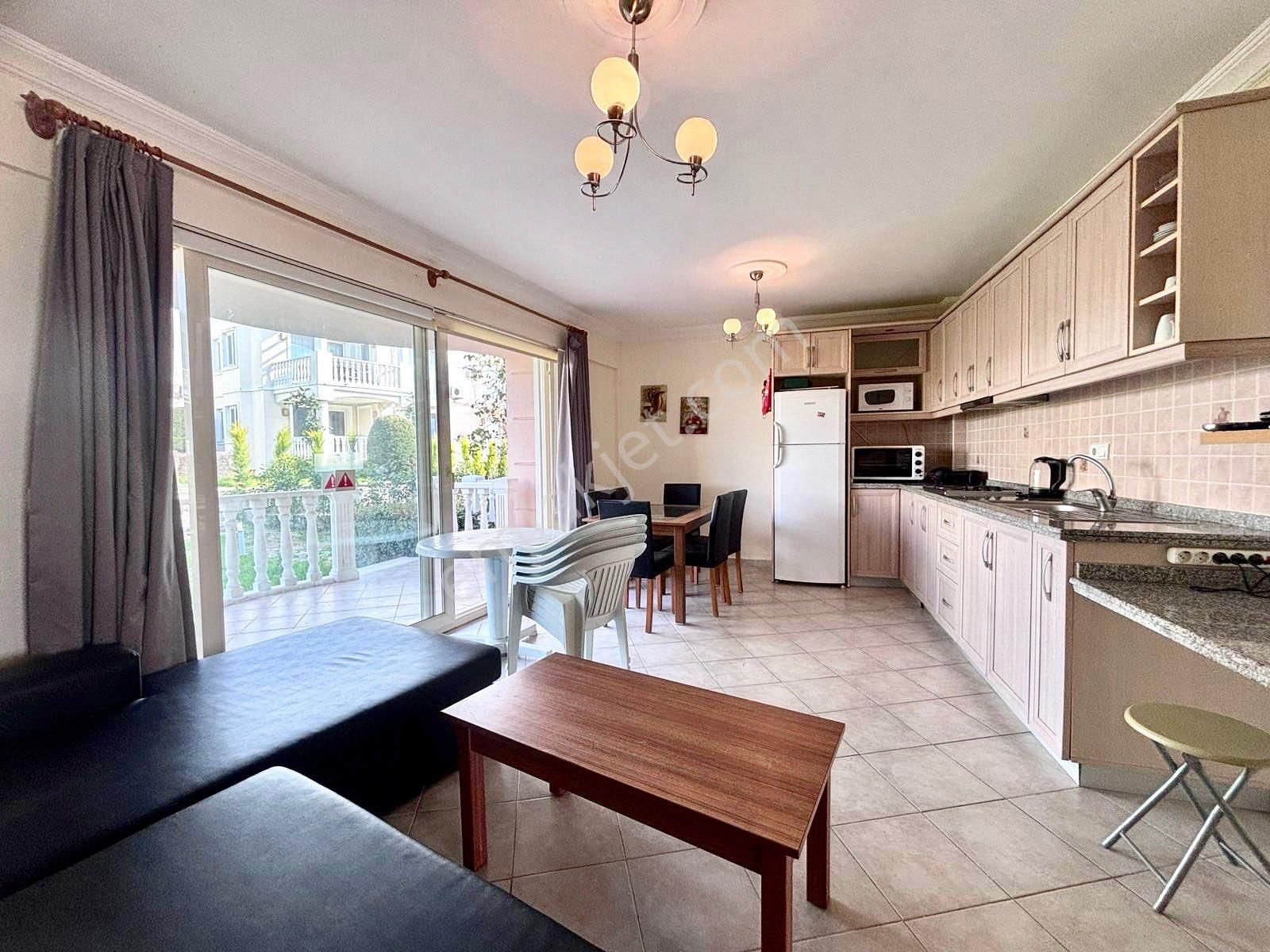 Denize Yakın Sitede Satılık Bahçeli Ev Eşyalı Daire Özel Plajlı - Görsel 9