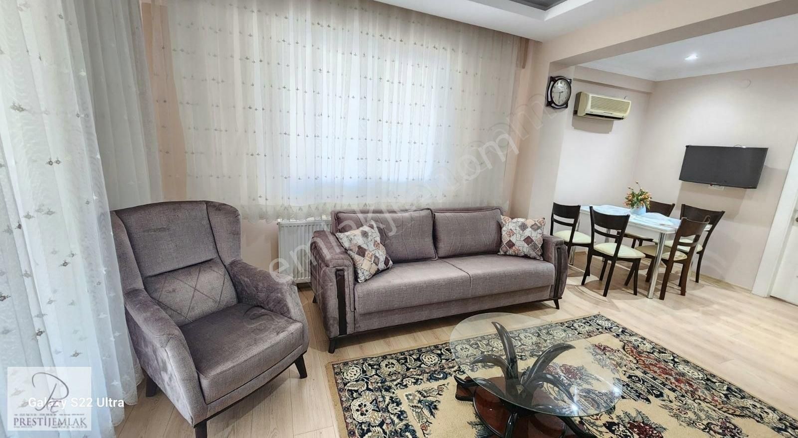 Tire Prestijden Lujs Eşyalı Kiralık 1+1 Daire