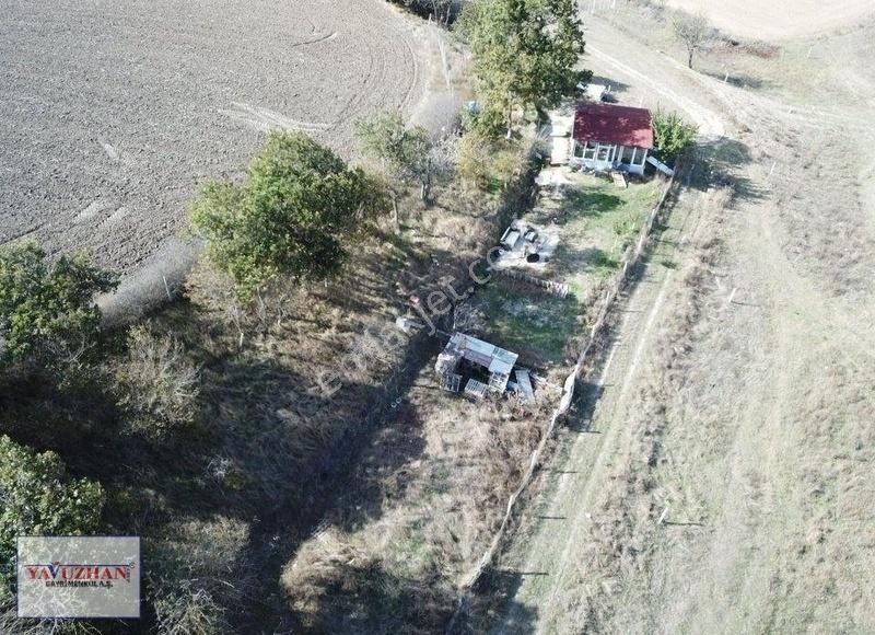 Yavuzhandan Saray Büyükyoncalıda Satılık 350m2 3 Kat İmarlı Arsa