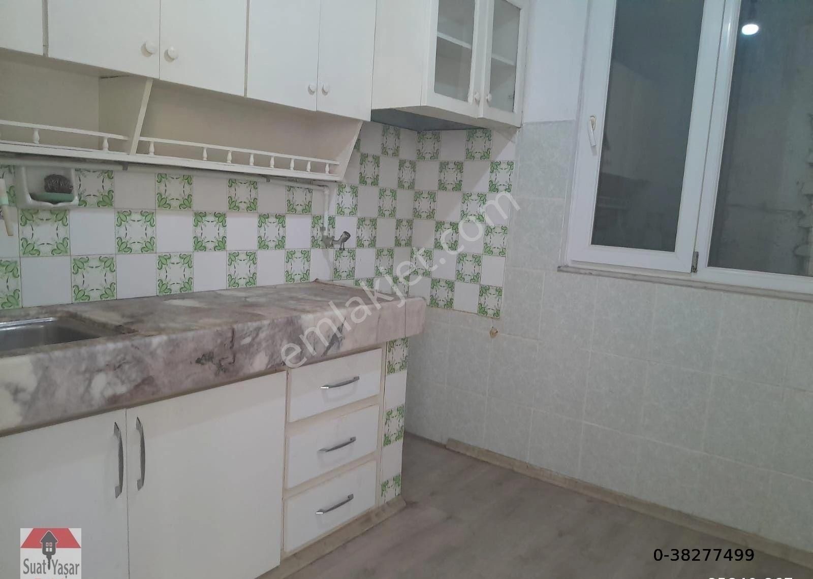 Muğla Milas Hacıilyas Mah De Tam Çarşıda Yol Üzerinde Satılık Ev ,ofis , Olabilecek Satılık Daire