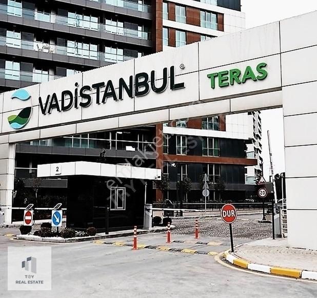 For Sale Vadistanbul Teras 3+1 Empty Flat Avaılable For Cıtızen!