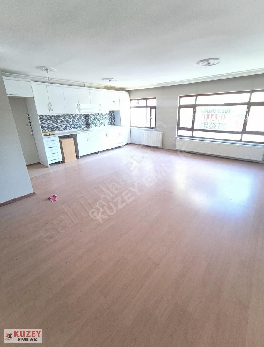 Kuzey Emlak'tan Yenimahallede Metro Yakını 2+1 Kiralık Daire