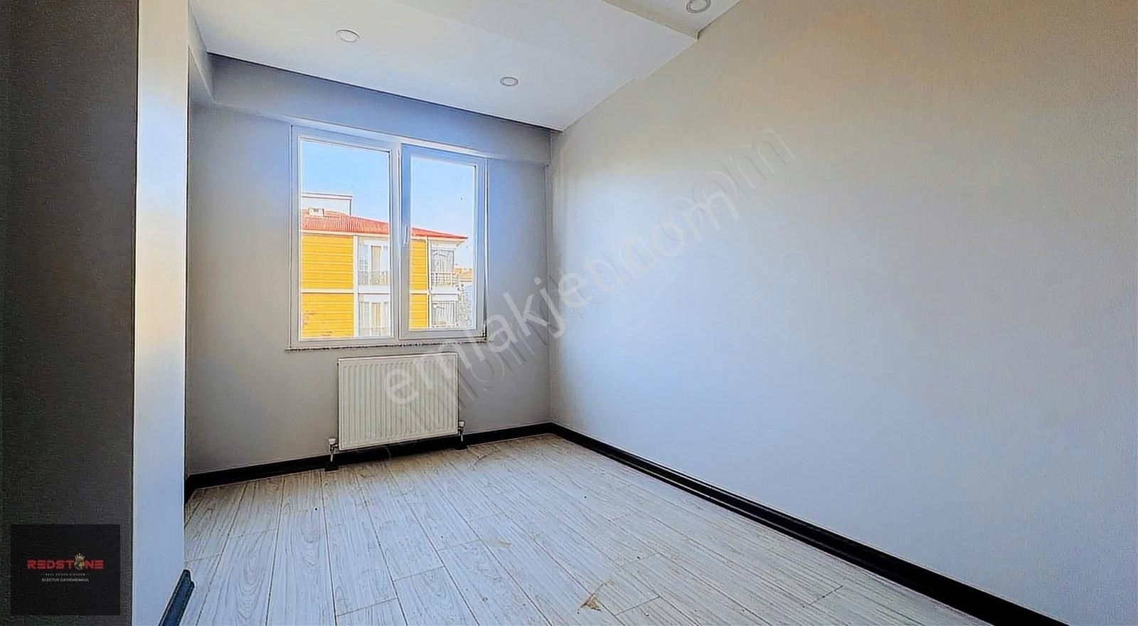 Redstone'dan Havuzlarda 2+1 Sıfır Daire Kapalı Balkon Ankastre - Görsel 9