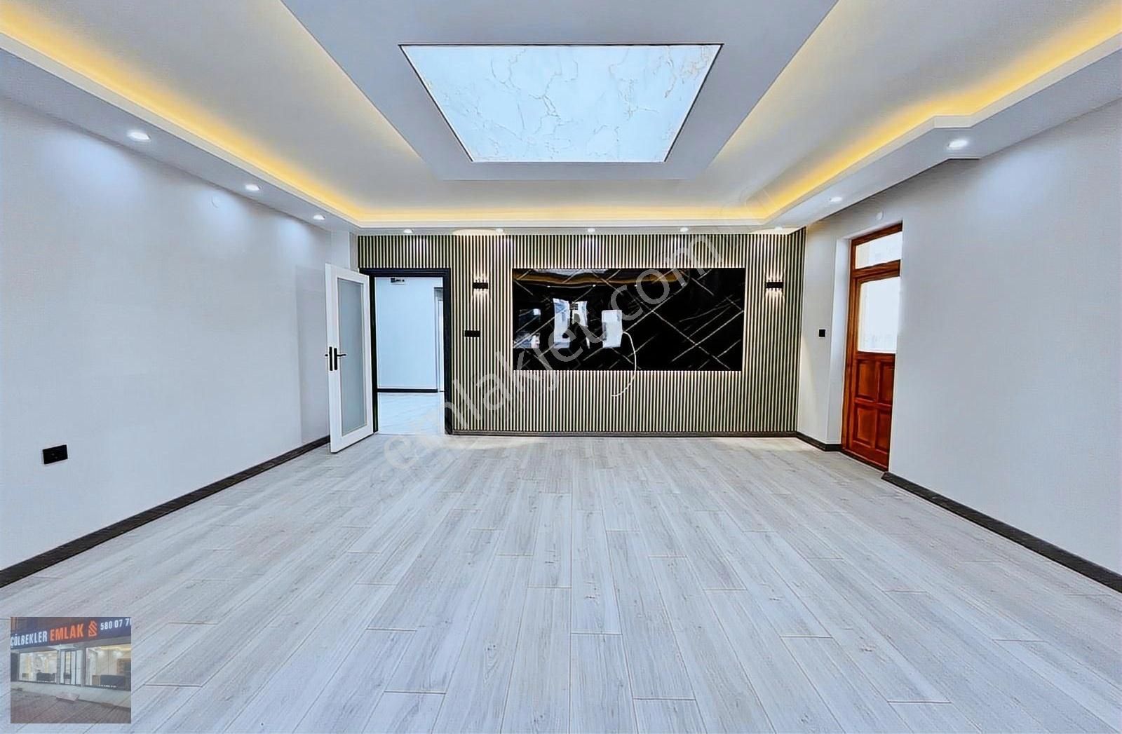 Bağlarbaşı Mah.de 3+1 Ultra Lux Yapı Kat'ta Asansör'lü Ön Cephe!