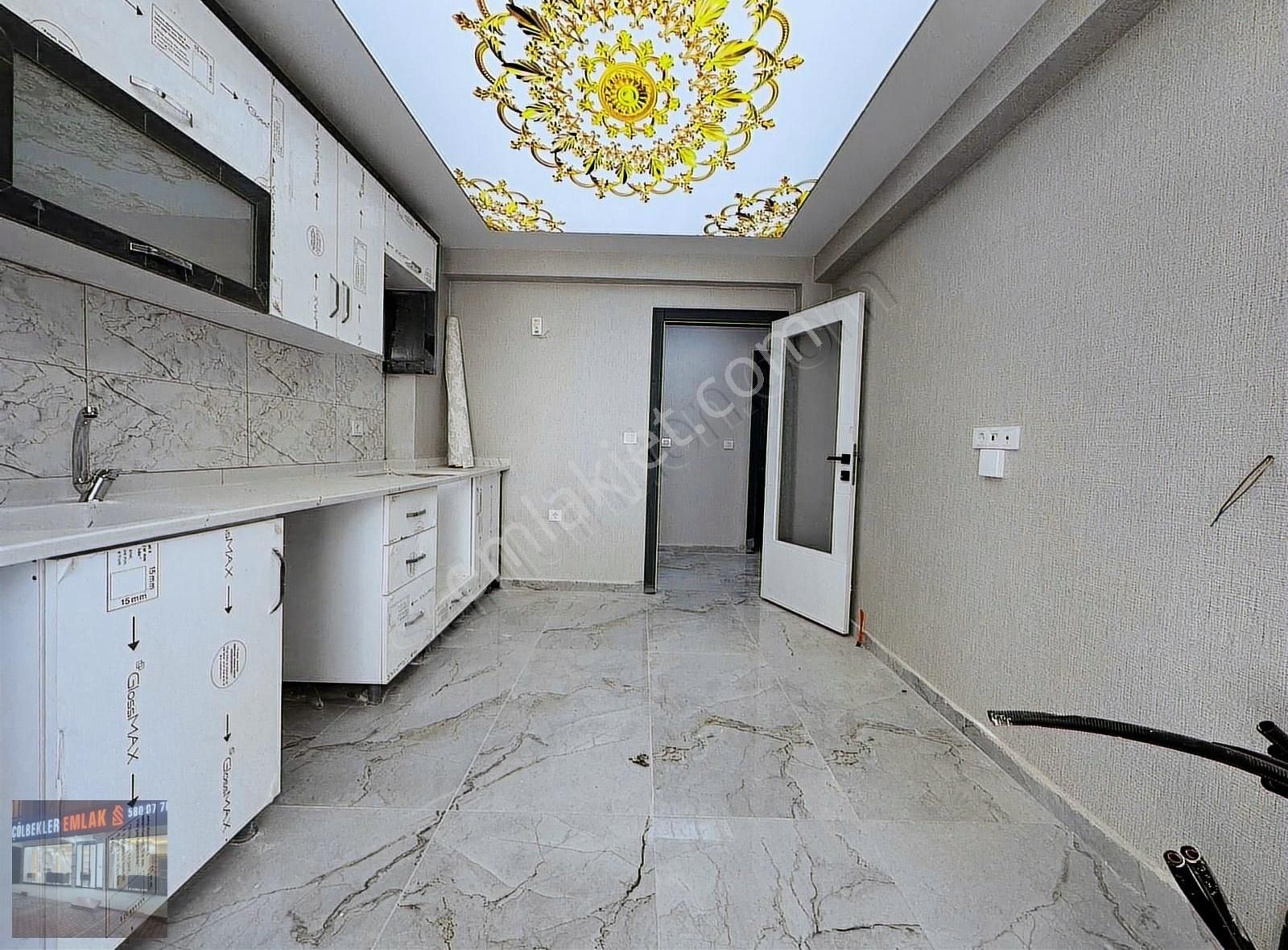 Hisar Mah.de Cadde Dibi 3+1 O Bina'da Ultra Lux Yapılı Daireler!