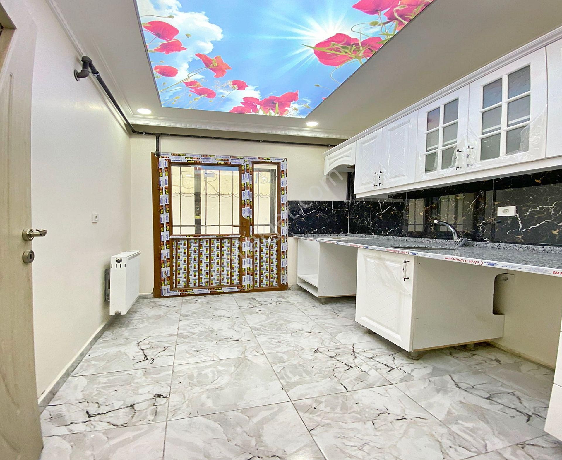 Beylikdüzü'nde Geniş M2 2+1 Daire