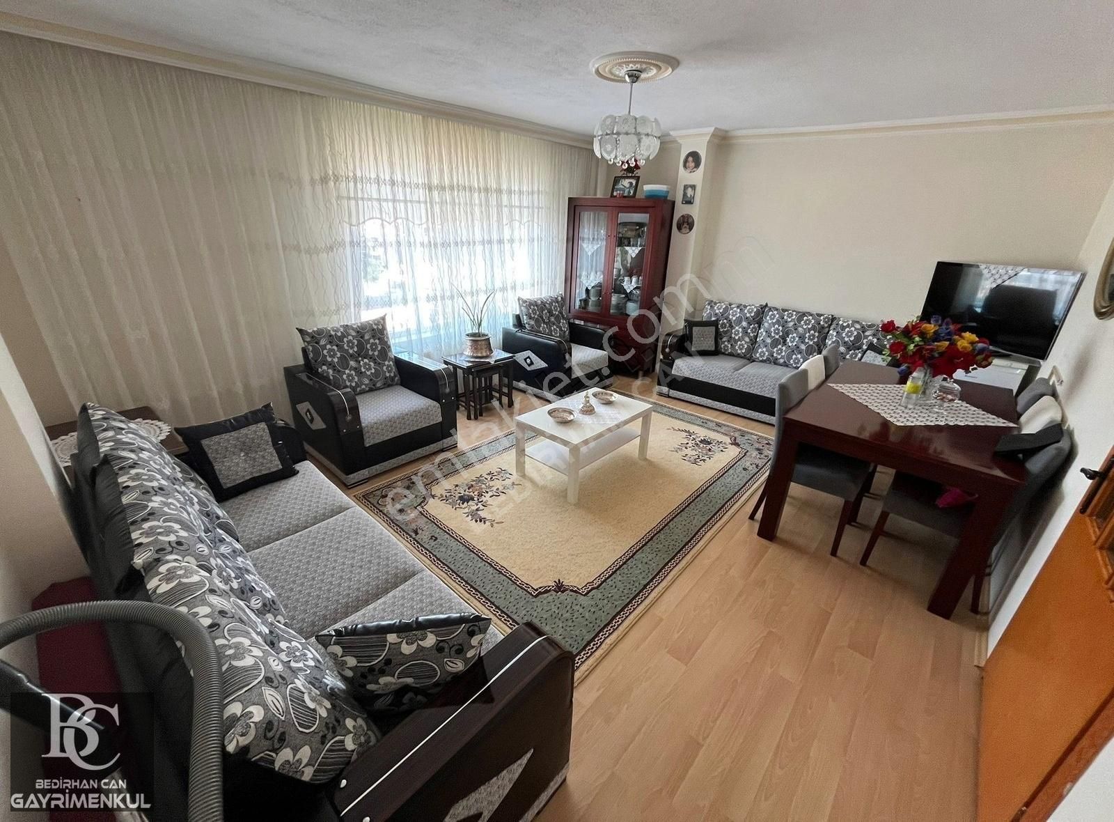 Bedirhan'dan Orta Kat Ankara Manzaralı ^bağımsız^ Kup10 Daire !!