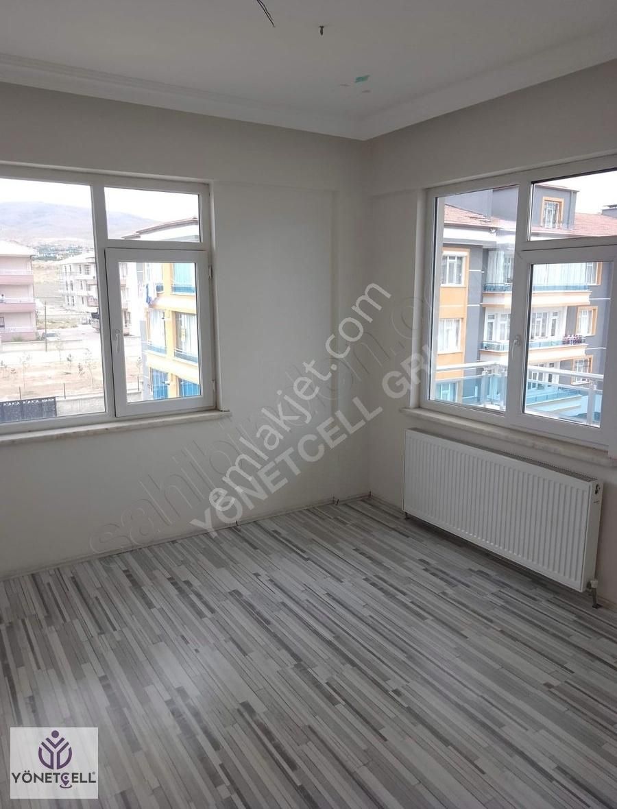 Beyhekimcaddesi Ve Spor Lisesi Yakını Kiralık 3+1 Site İçi