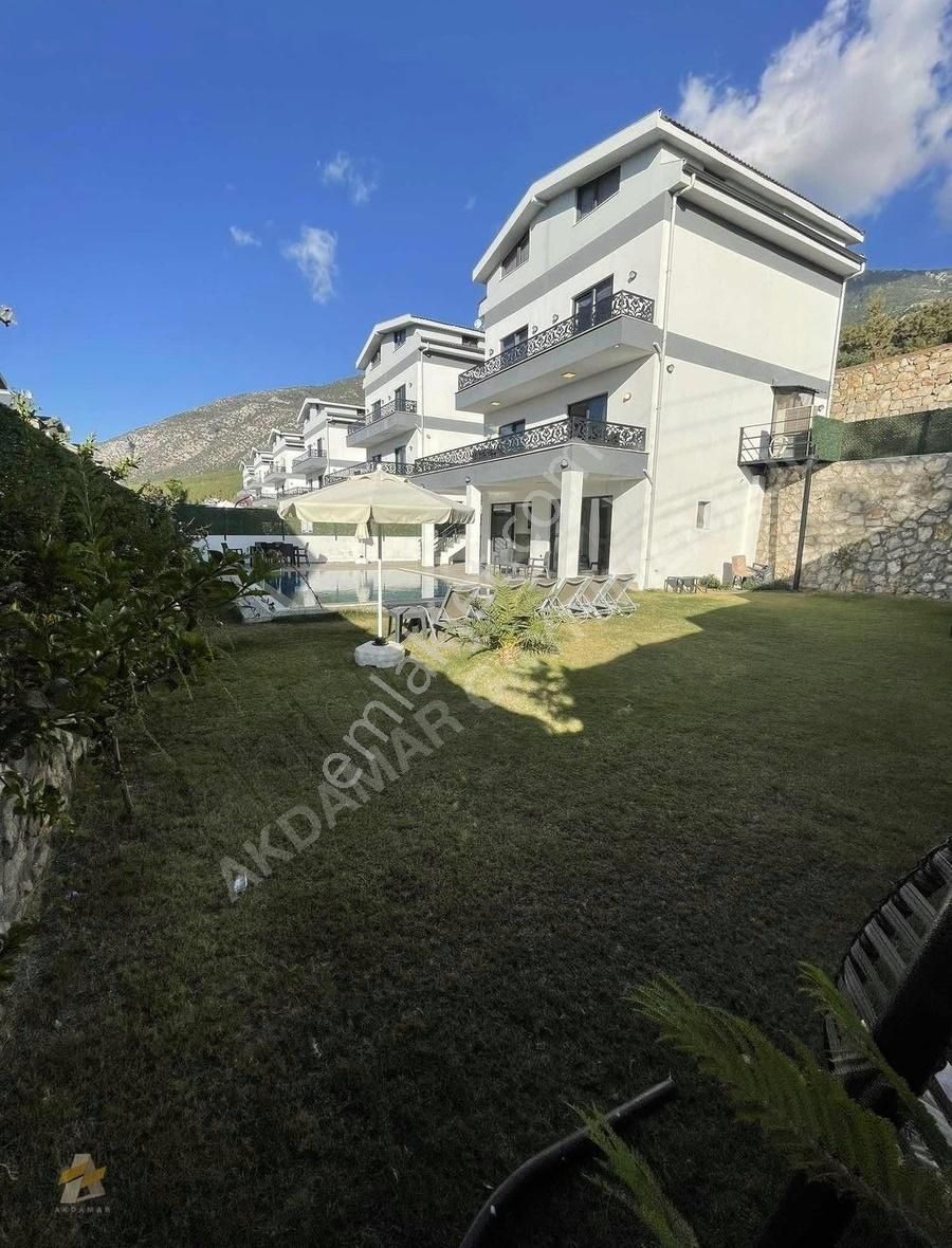 Akdamar'dan Hisarönünde Satılık Fourleks Müstakil Villa - Görsel 16