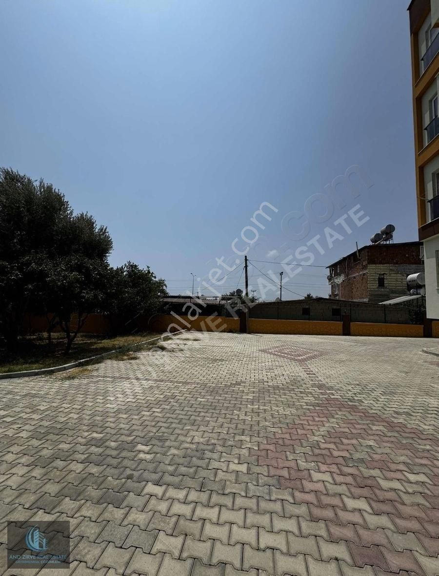 Mersin Mezitli Kuyuluk Mahallesinde 1+1 Full Eşyalı Daire