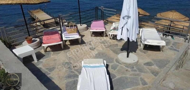 Gümüşlük Bodrum Özel Plajlı Muhteşem Manzaralı Yıllık Villa