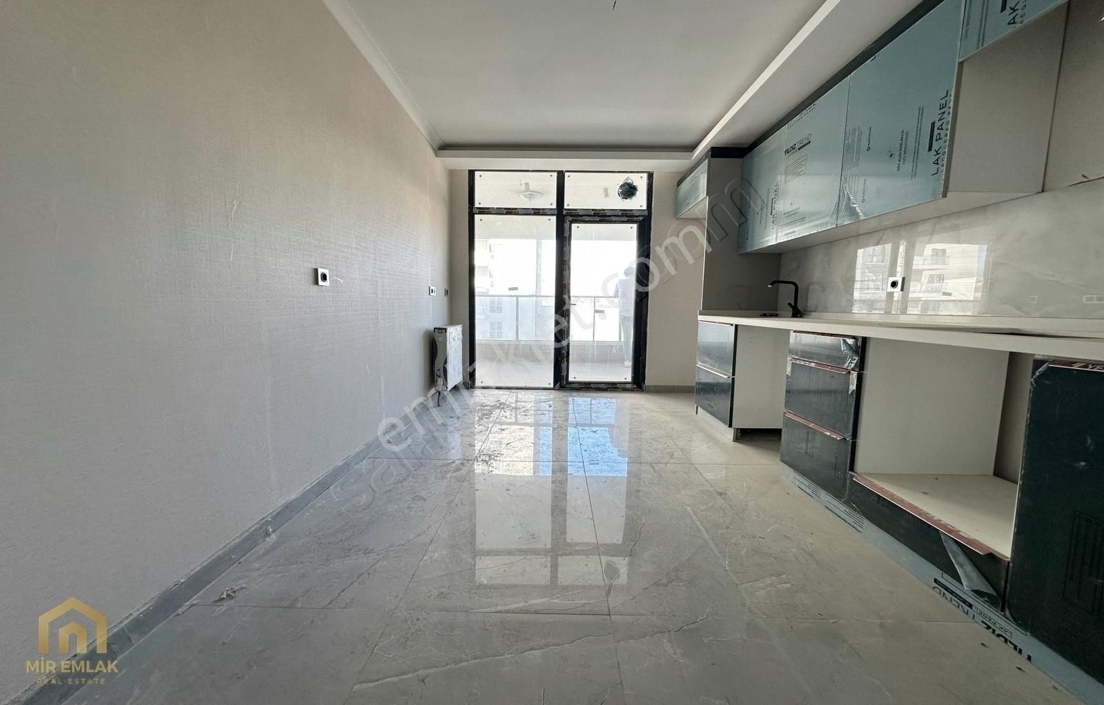 Mir'den Yozgat Bulvarında Avm Yanında 3+1 Lux Sitede Daire