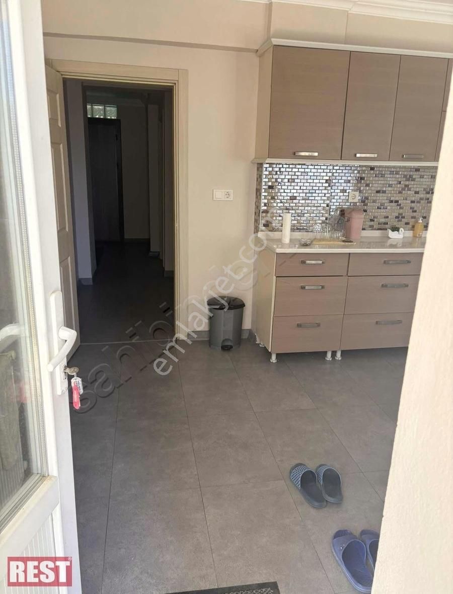 Denize 250 M2 Mesafede Kupon 6+3 Villa 510 M2 Arsa İçerisinde - Görsel 10
