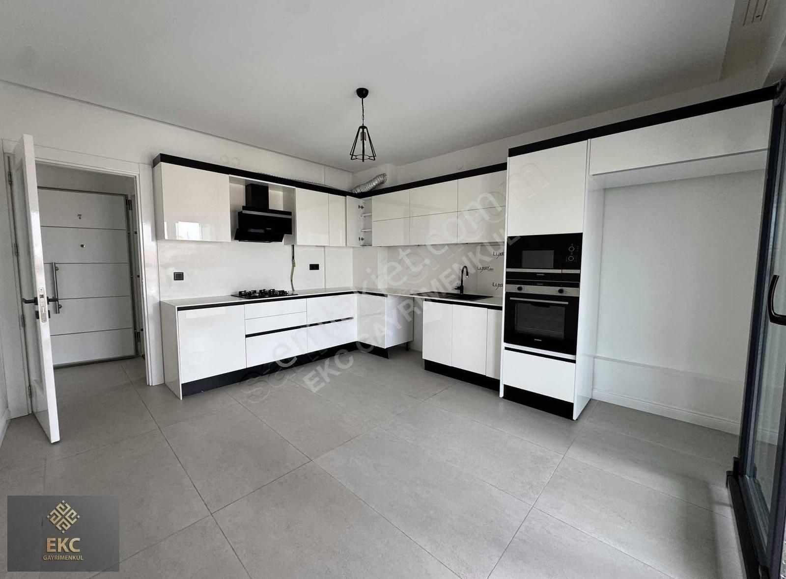 (ekc) Batıkent Mh. Site İçi Ultra Lüks 4+1 Daire