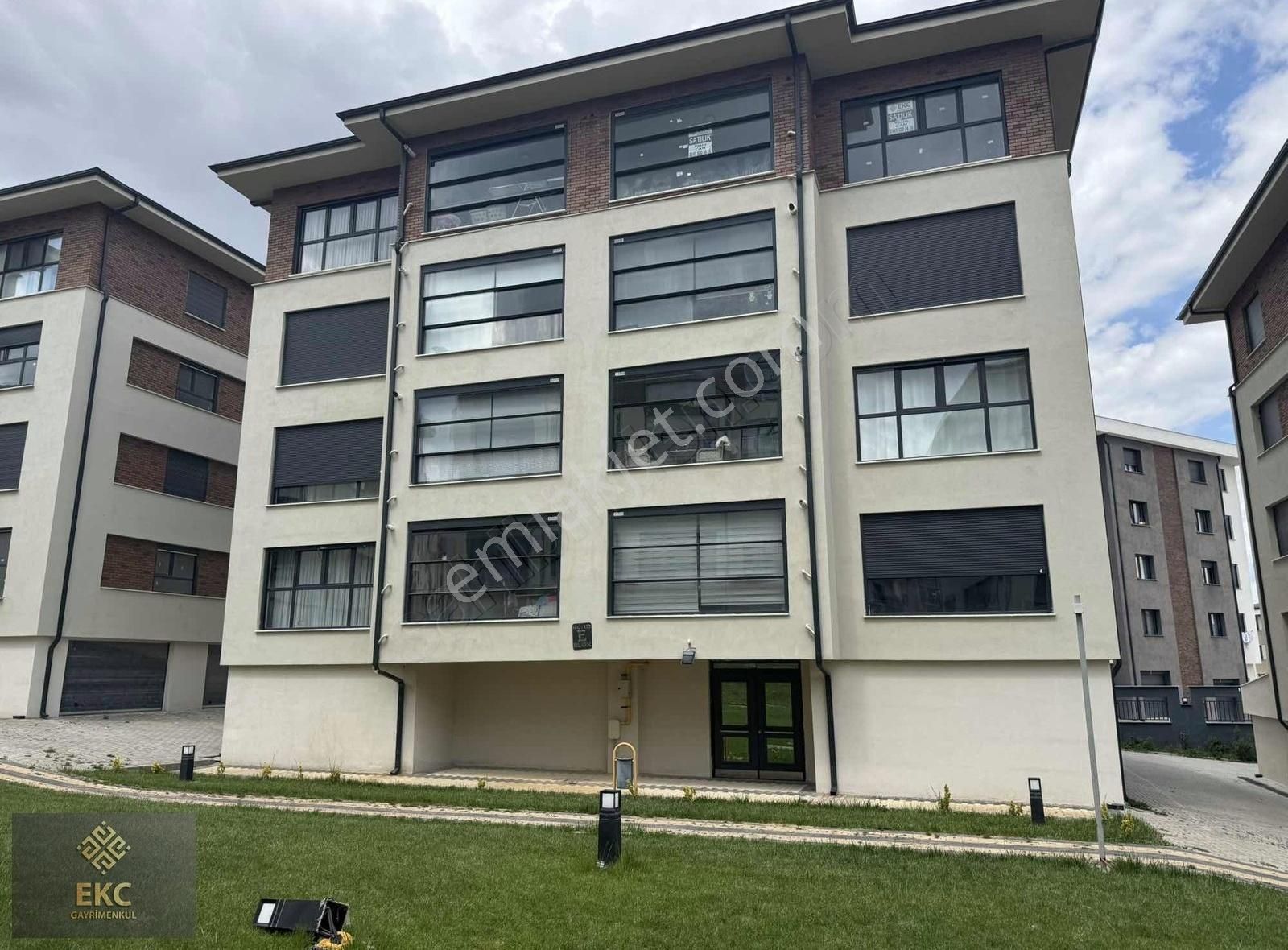 (ekc) Vadişehir Aria Park2 Sosyal Tesisli-özel Garaj 3+1 Daire