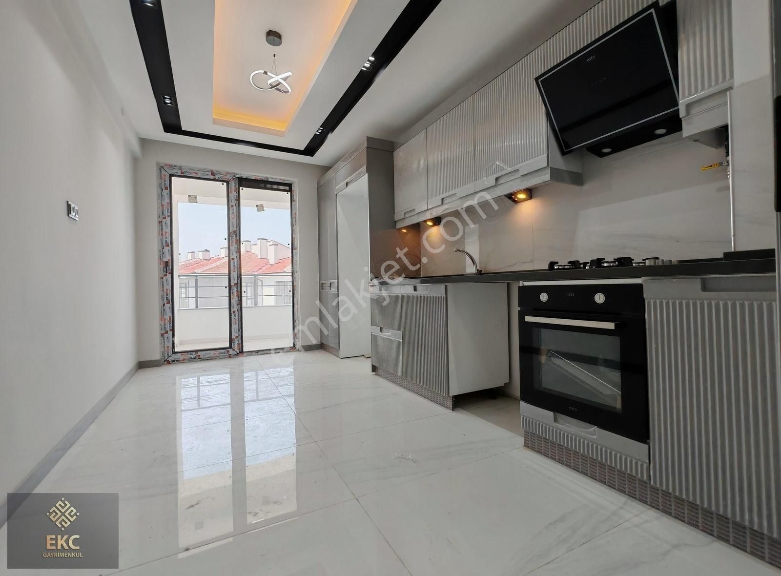 (ekc) Zincirlikuyu Ultra Lüks İskanlı 2+1