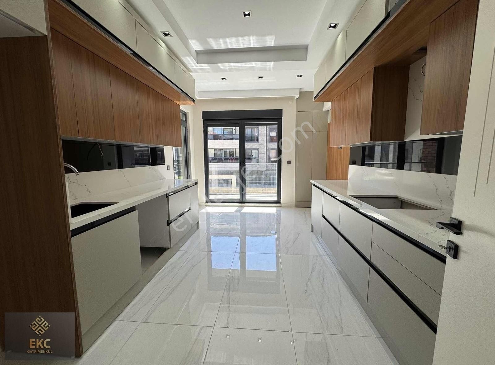 (ekc) Batıkent Mh. Asil Life Sitesi Ultra Lüks 3+1 Satılık Daire